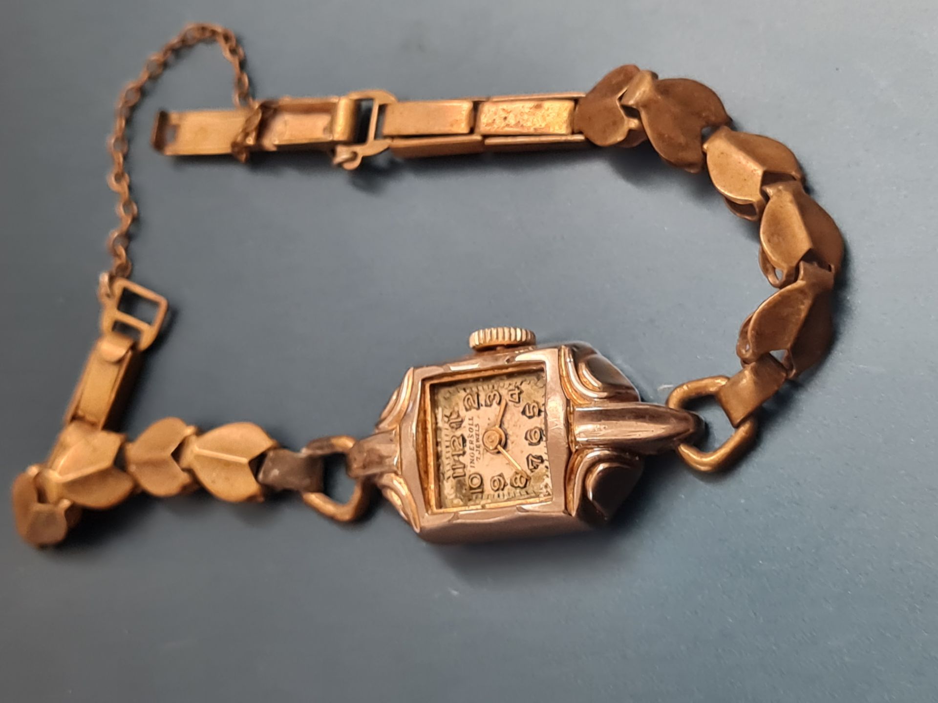 Vintage ingersoll watch