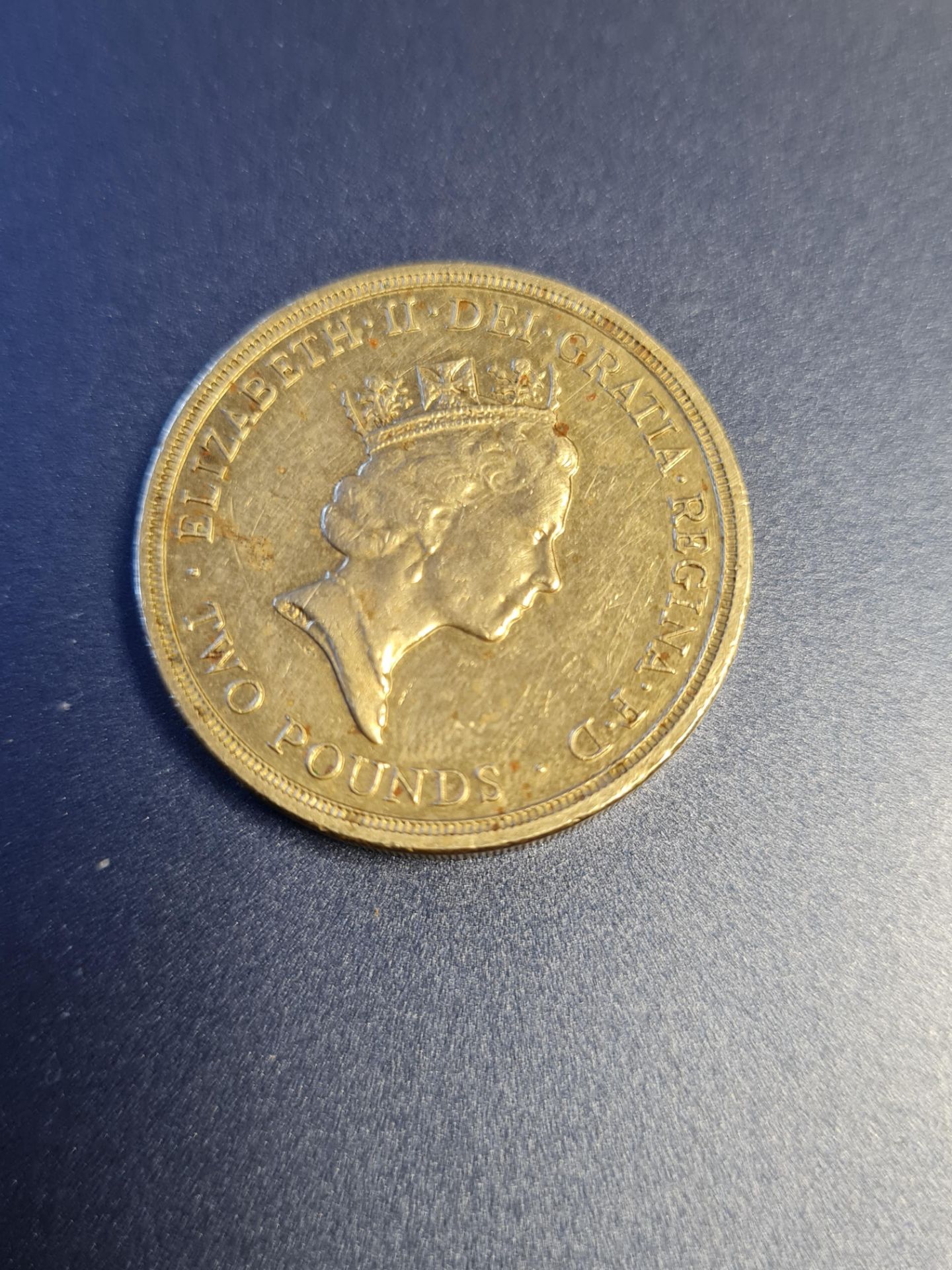 United Nations old £2 coin - Image 2 of 2