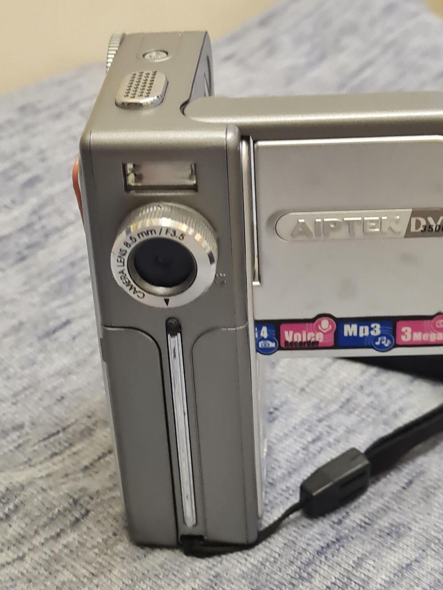 Digital Camera