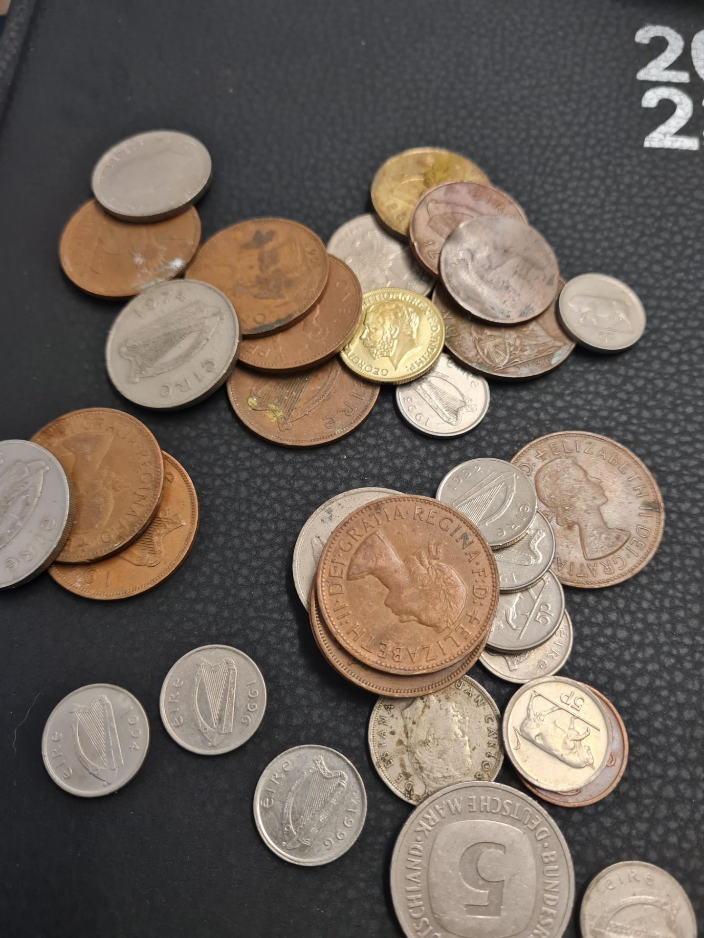 Joblot of old coins - Image 2 of 3