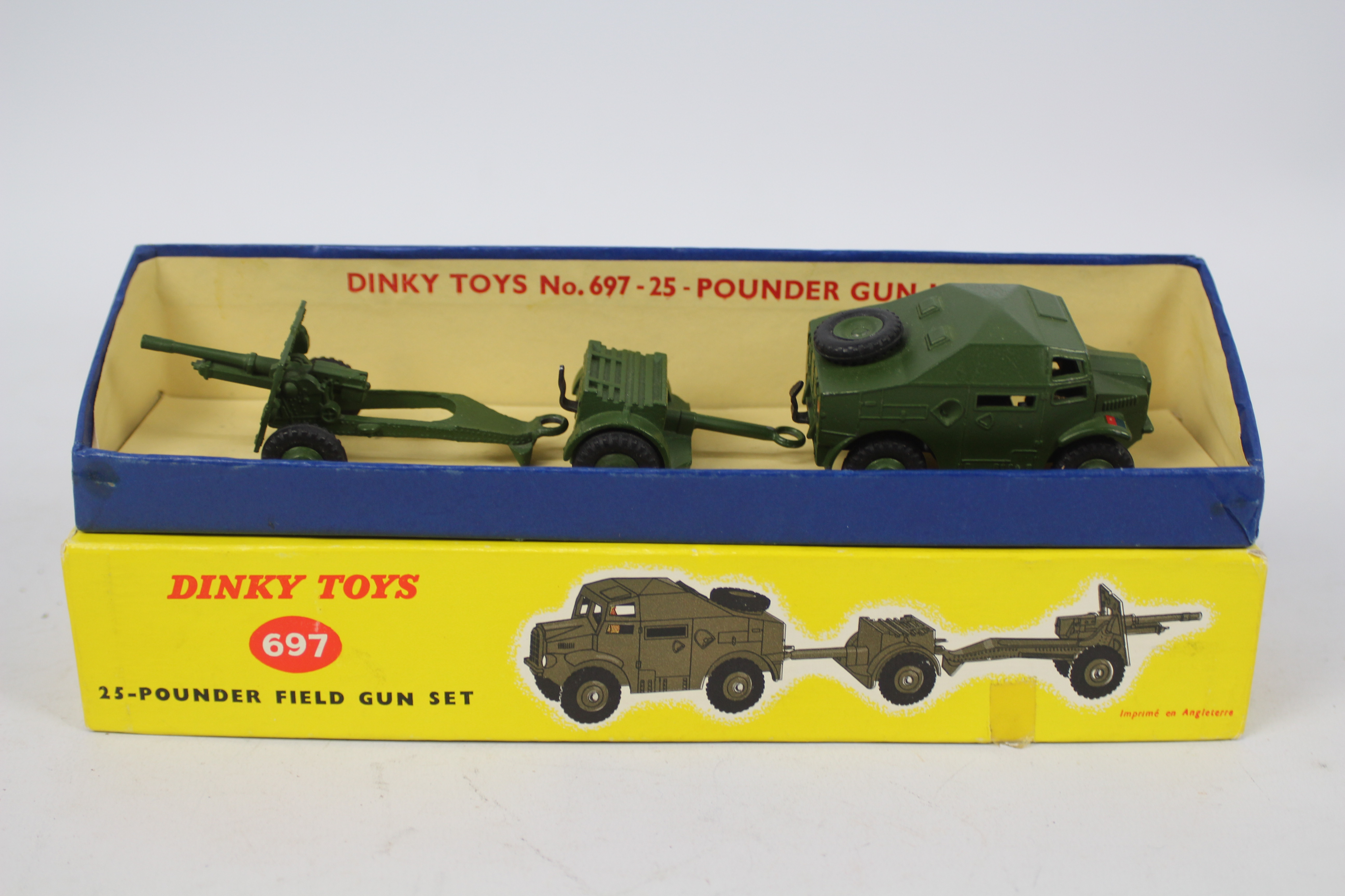 Dinky - Military - A boxed Dinky 25-Pounder Field Gun Set with Field Tractor, Trailer and field Gun.