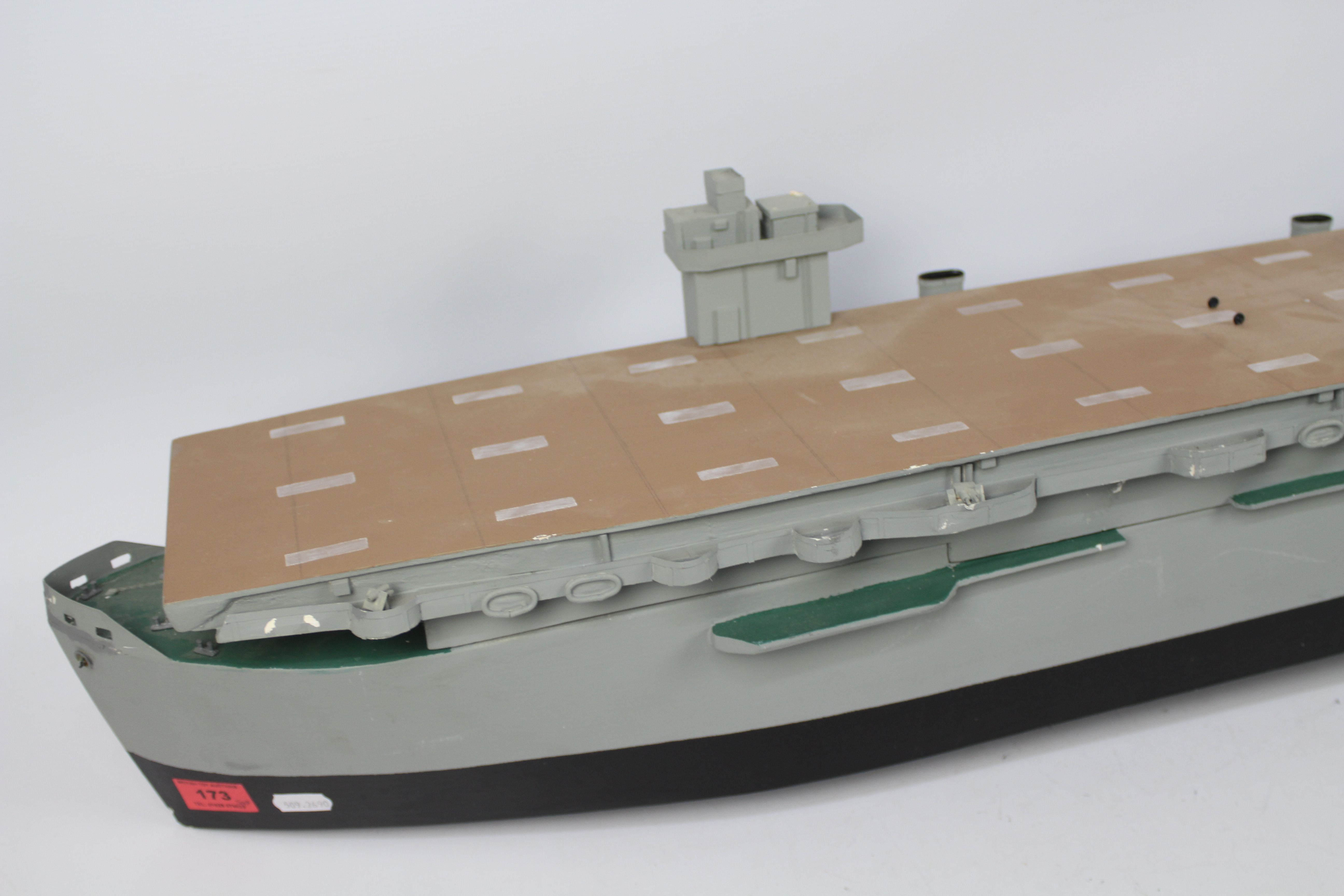 Futaba - A large wooden model of a Navy Aircraft Carrier measuring 109 cm in length by 22 cm in - Image 2 of 6