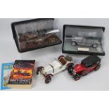 Franklin Mint, Bburago - A mixed collection of 1:24 scale and 1:18 diecast vehicles.