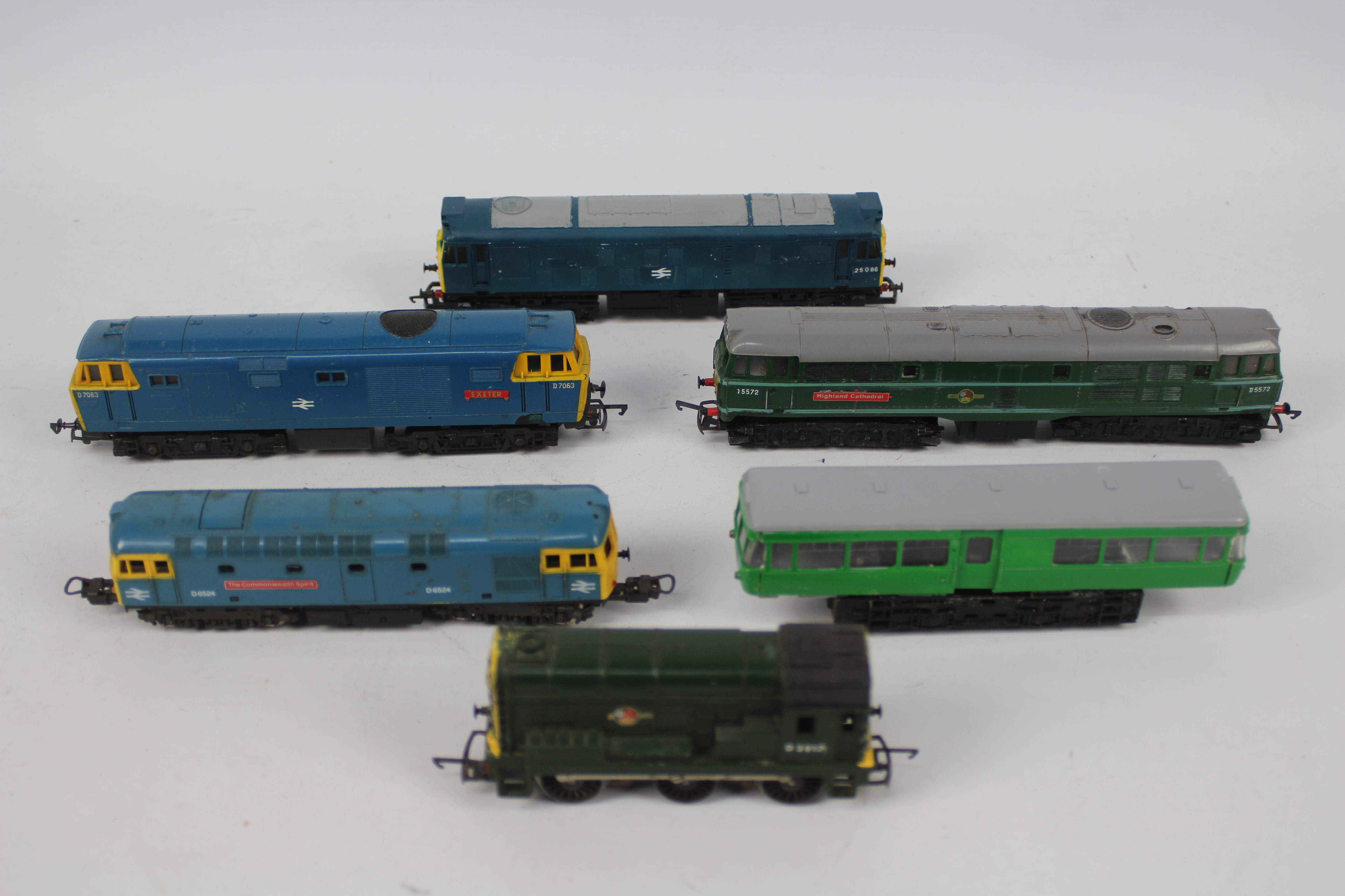 Hornby - Lima - 6 x unboxed OO gauge locos including Class 31 Diesel D5572, Class 35 Diesel D7063, - Image 2 of 2