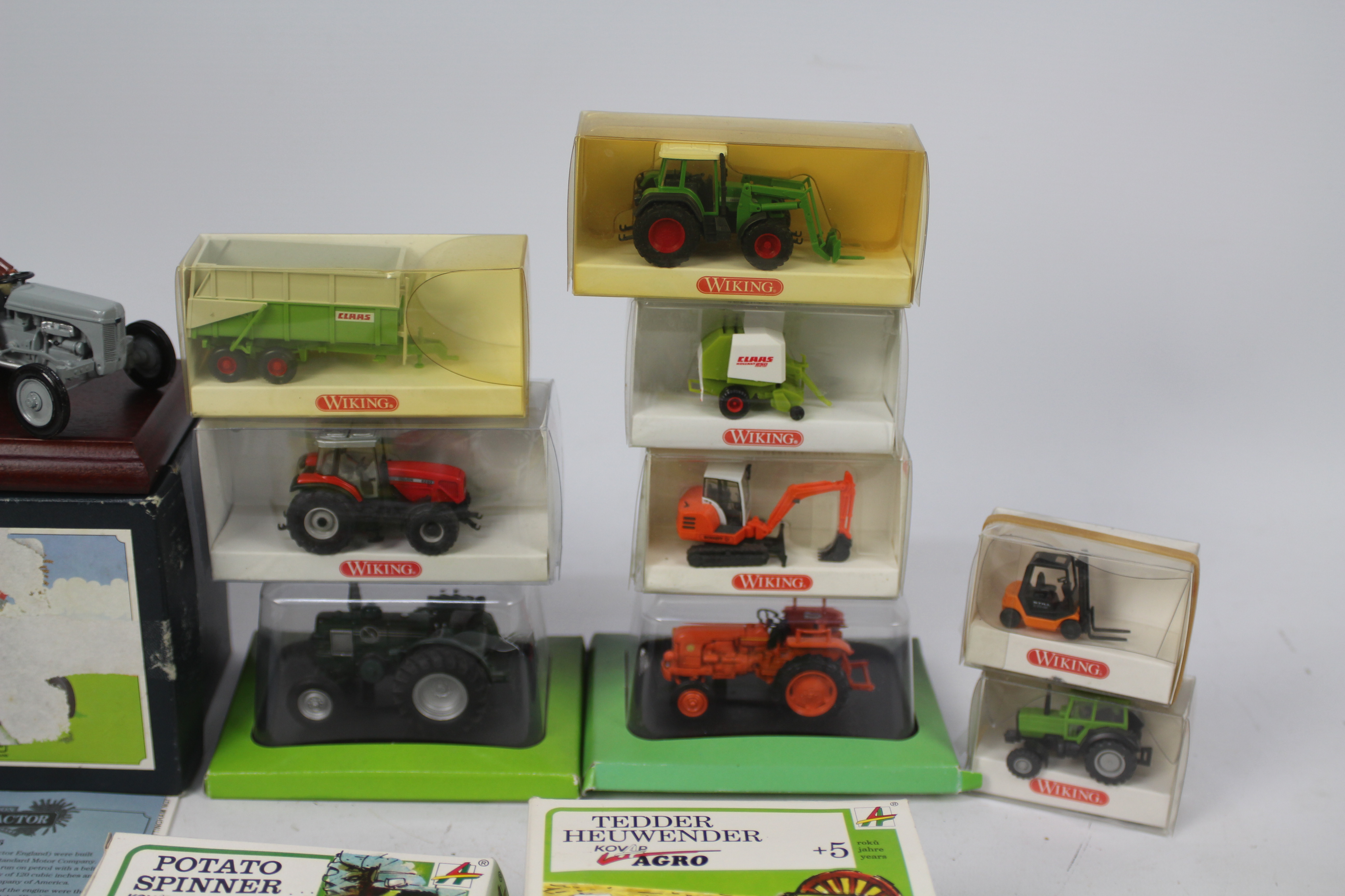 Britains Petit - Kovap Agro - Wiking. - Image 4 of 4