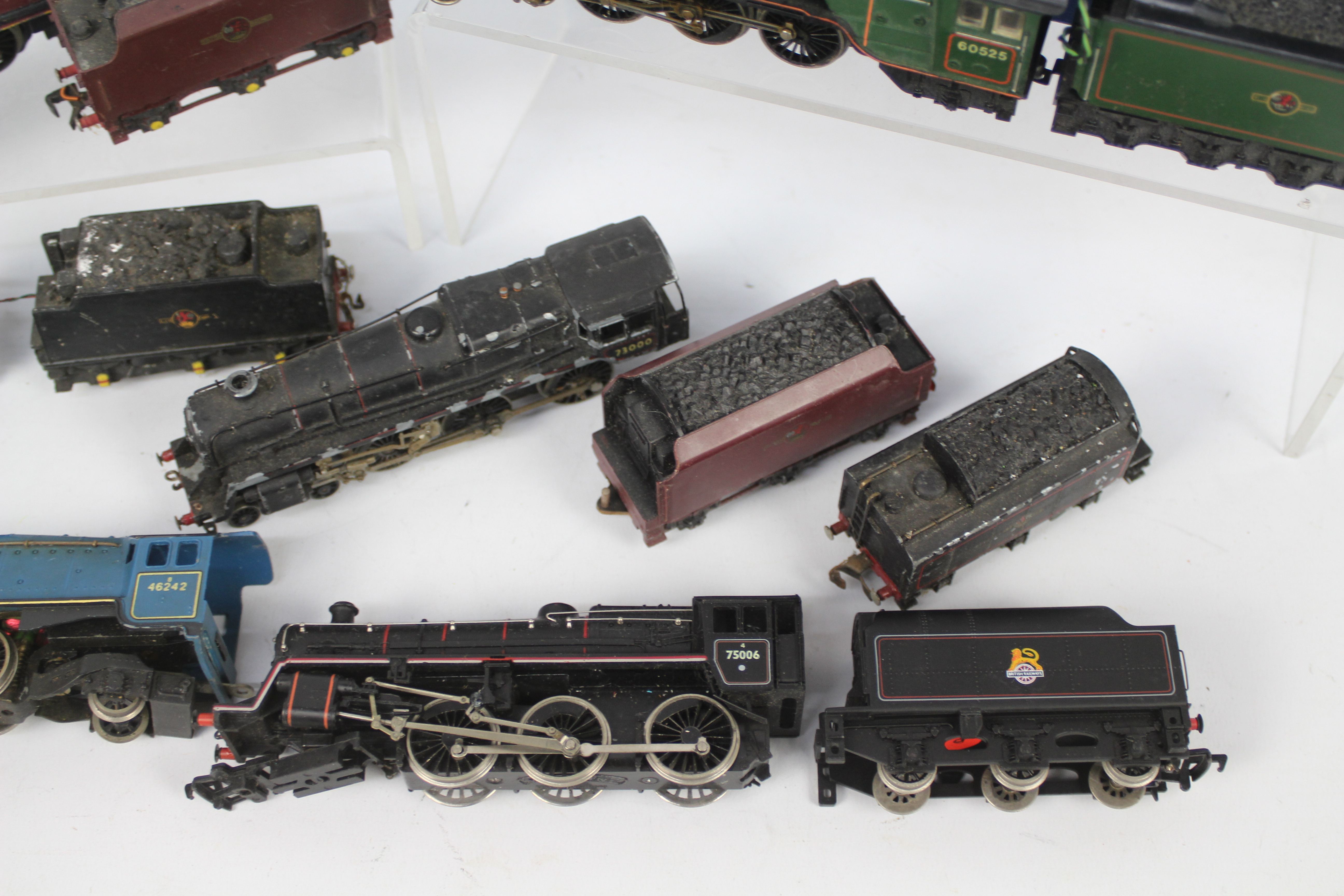Wrenn - Hornby Dublo - Mainline - A group of steam locos and tenders for spares or restoration. - Image 4 of 4