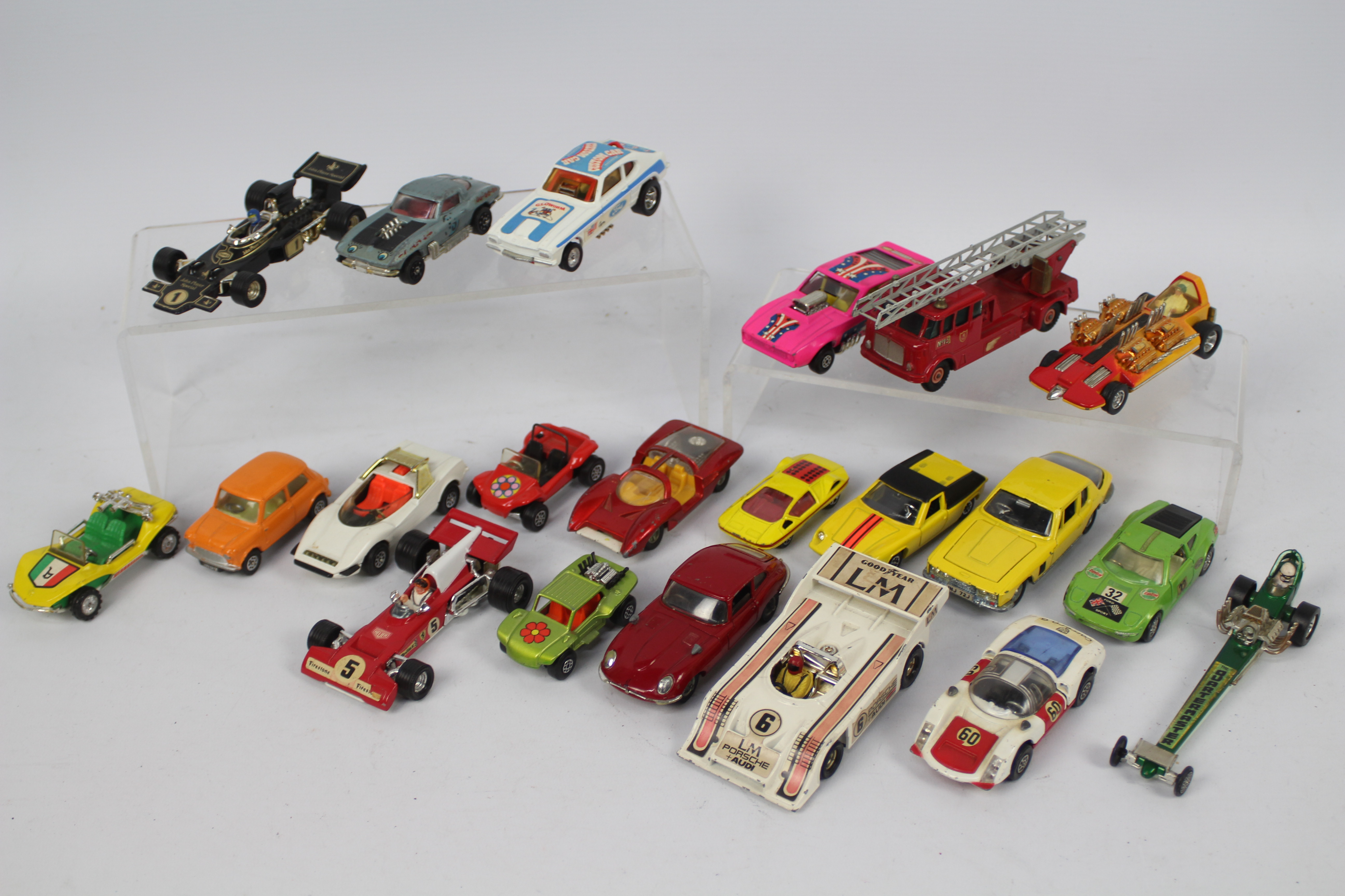 Corgi Toys - A selection of 20 loose Corgi Toys in excellent condition to include: Whizzwheels