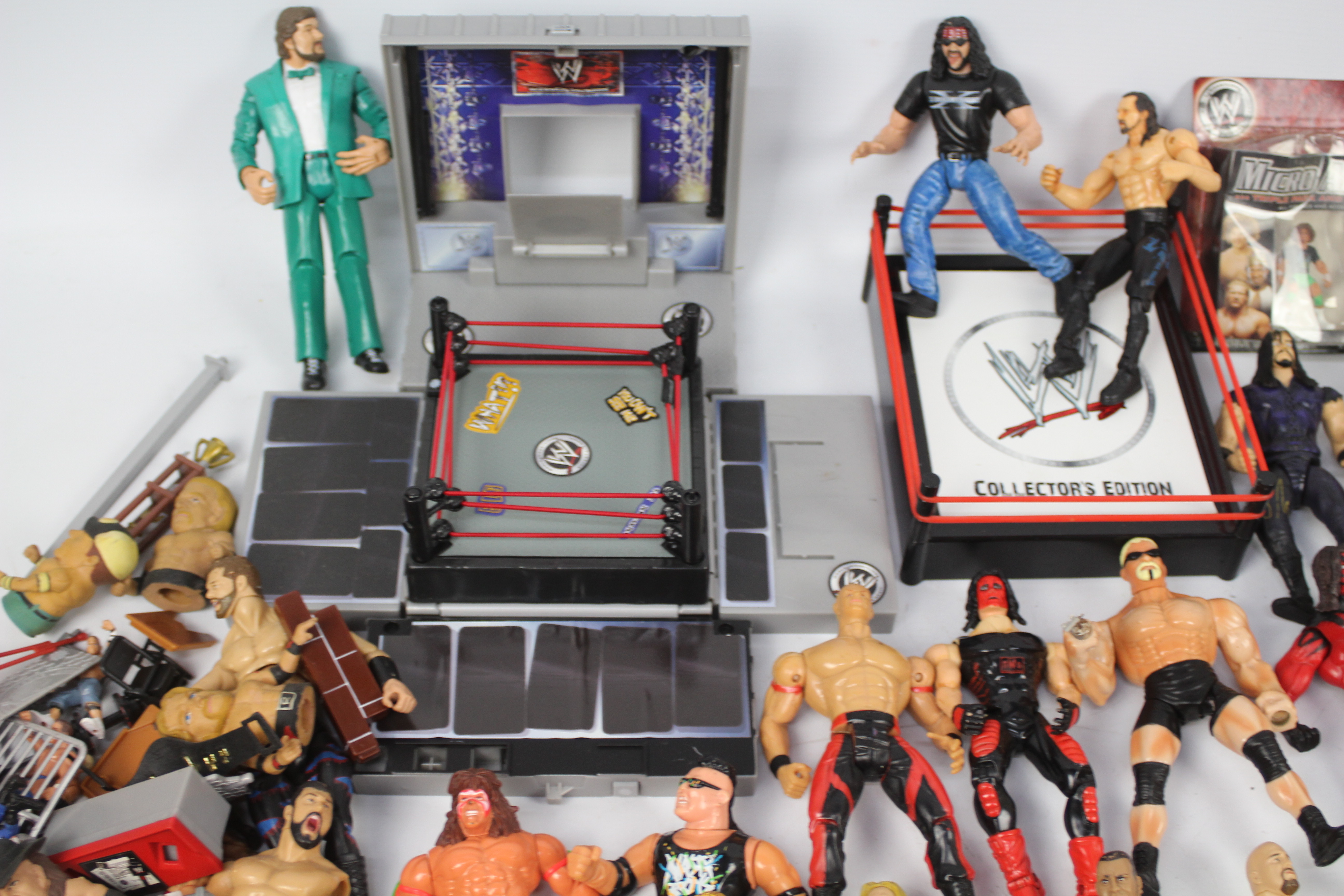 WWE - Hasbro - Vivid Imaginations. - Image 5 of 5