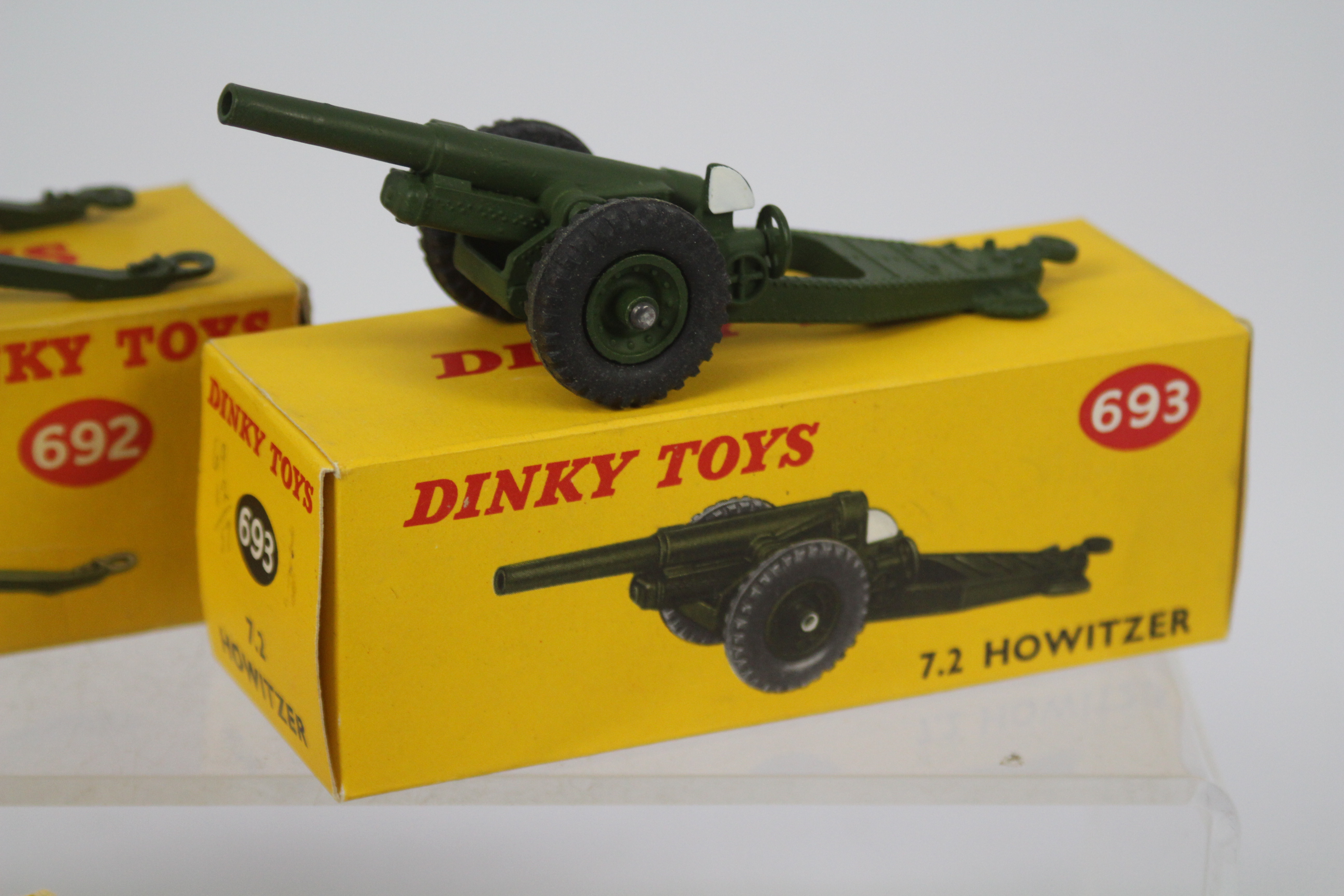 Dinky - Military - 3 x boxed Military models, an Armoured Car # 670, 5.5 Medium Gun # 692 and 7. - Image 3 of 4