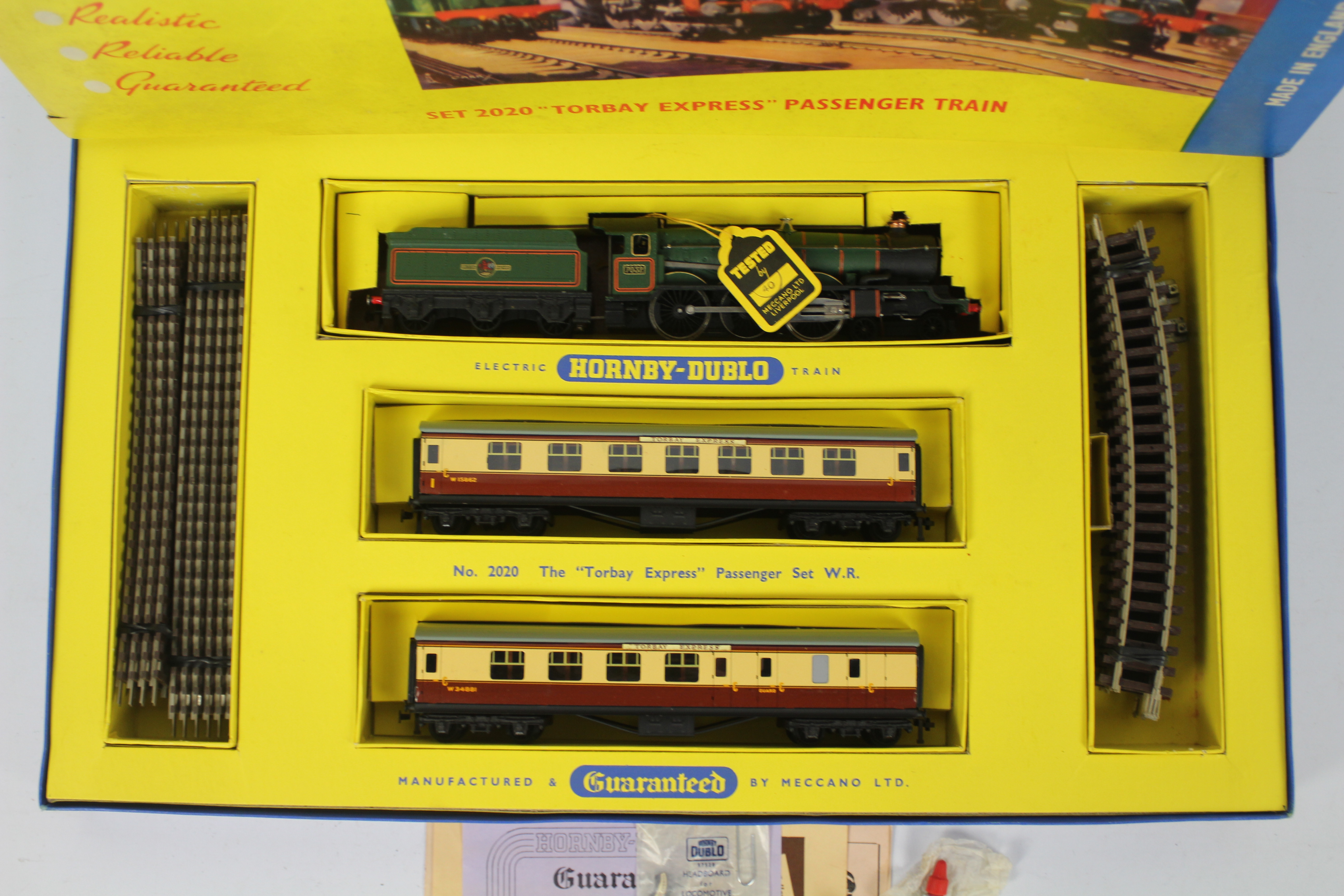 Hornby Dublo - A boxed OO gauge 2-rail electric Torbay Express Passenger Train set # 2020. - Image 2 of 8