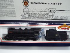 Bachmann - an OO gauge model Thompson B1 class 4-6-0 locomotive and tender 'Wildebeeste',
