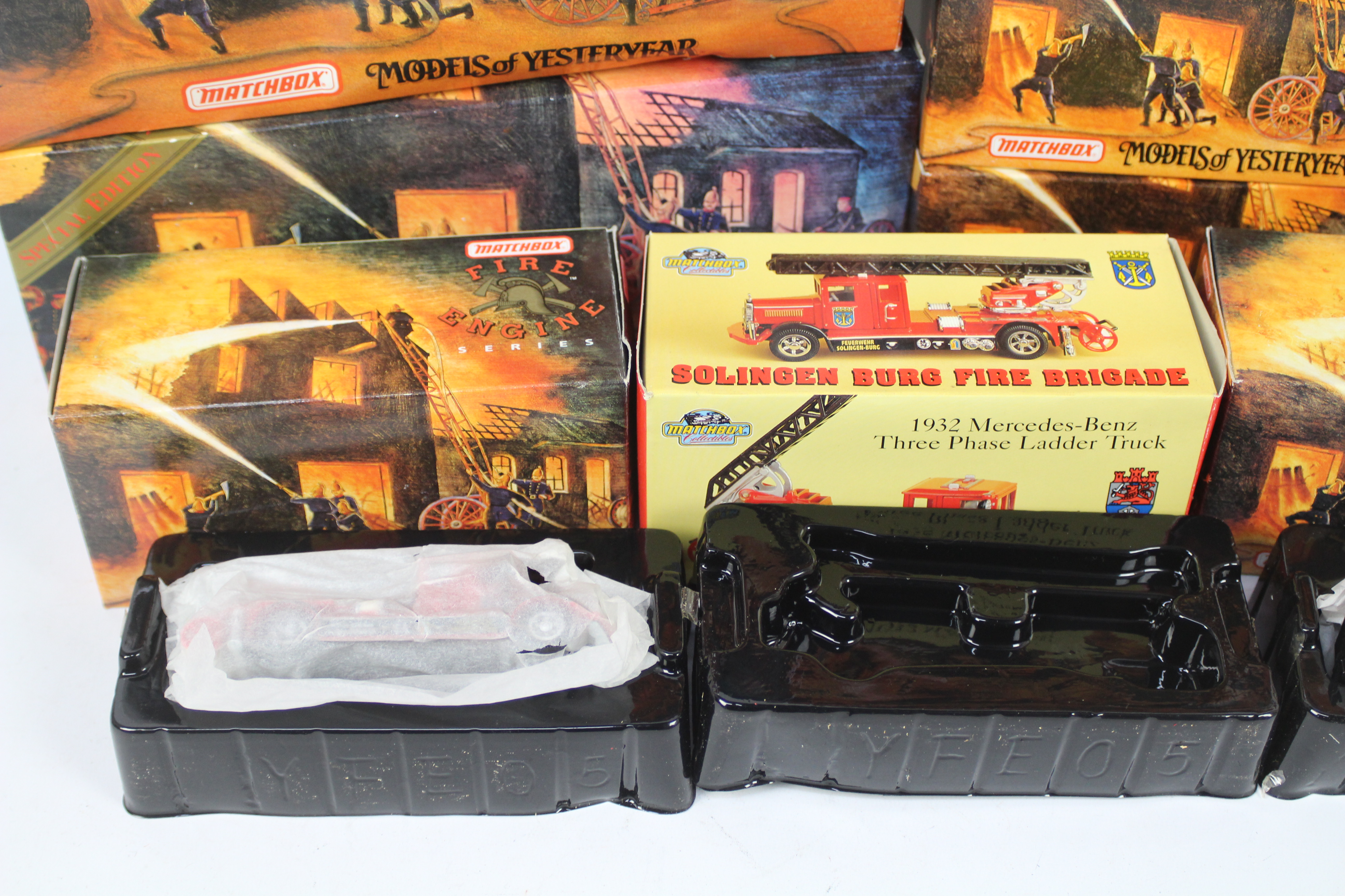 Matchbox - Fire Engine Series - 19 x boxed models including 1936 Leyland Cub FK-7 # YSFE02, - Image 3 of 3