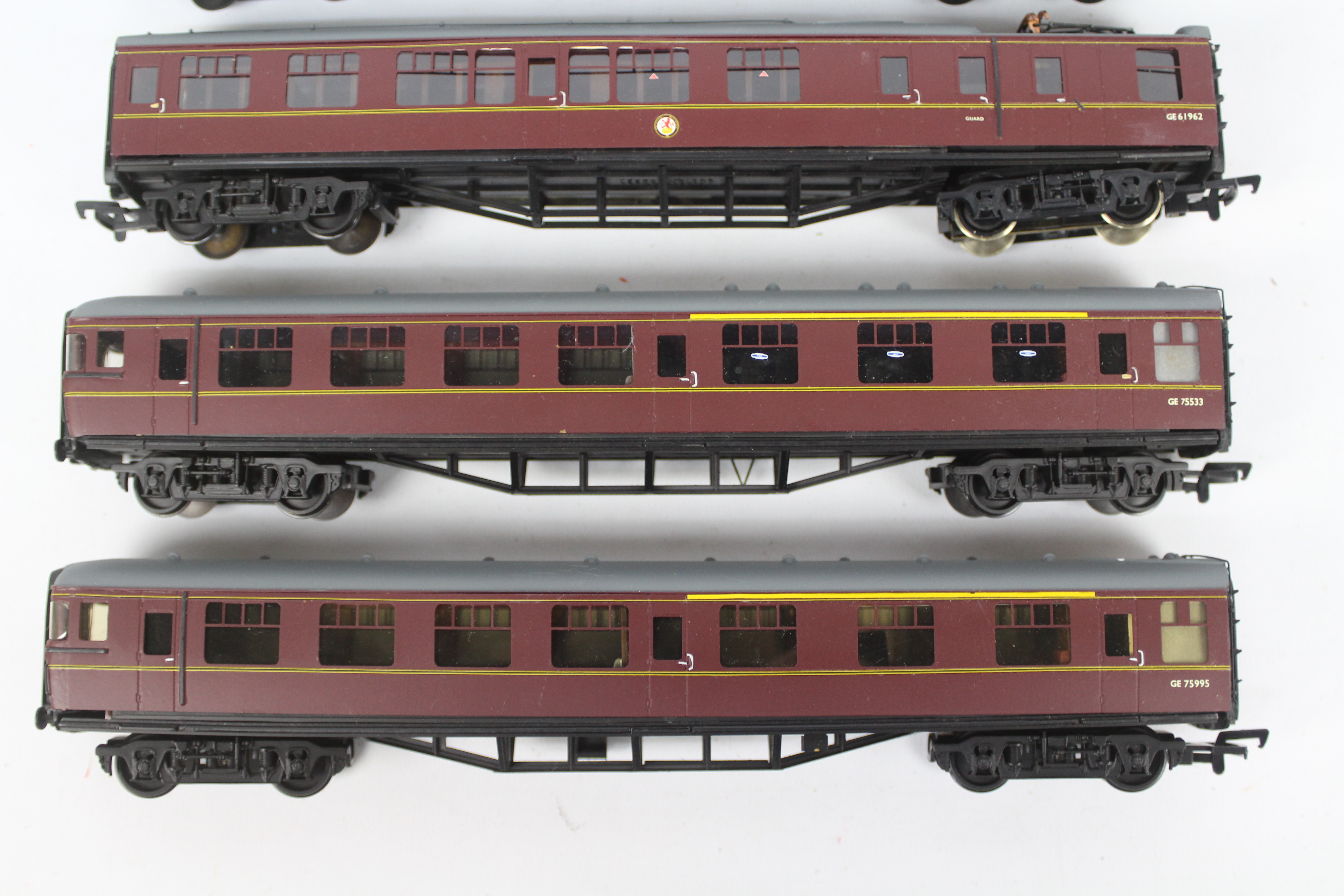 DC Kits - An unboxed OO gauge Class 309 EMU 4 car set. - Image 2 of 5
