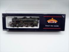 Bachmann - an OO gauge model Jubilee 5XP class 4-6-0 locomotive and tender 'Invincible',