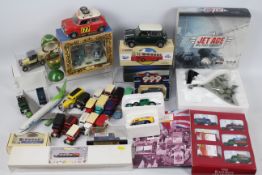 Corgi - Atlas Editions - Others - A mixed collection of boxed and unboxed diecast and plastic
