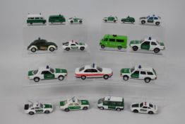 Siku - Majorette - Herpa - Schabak - Corgi - Matchbox - A collection of 17 x Polizei vehicles in
