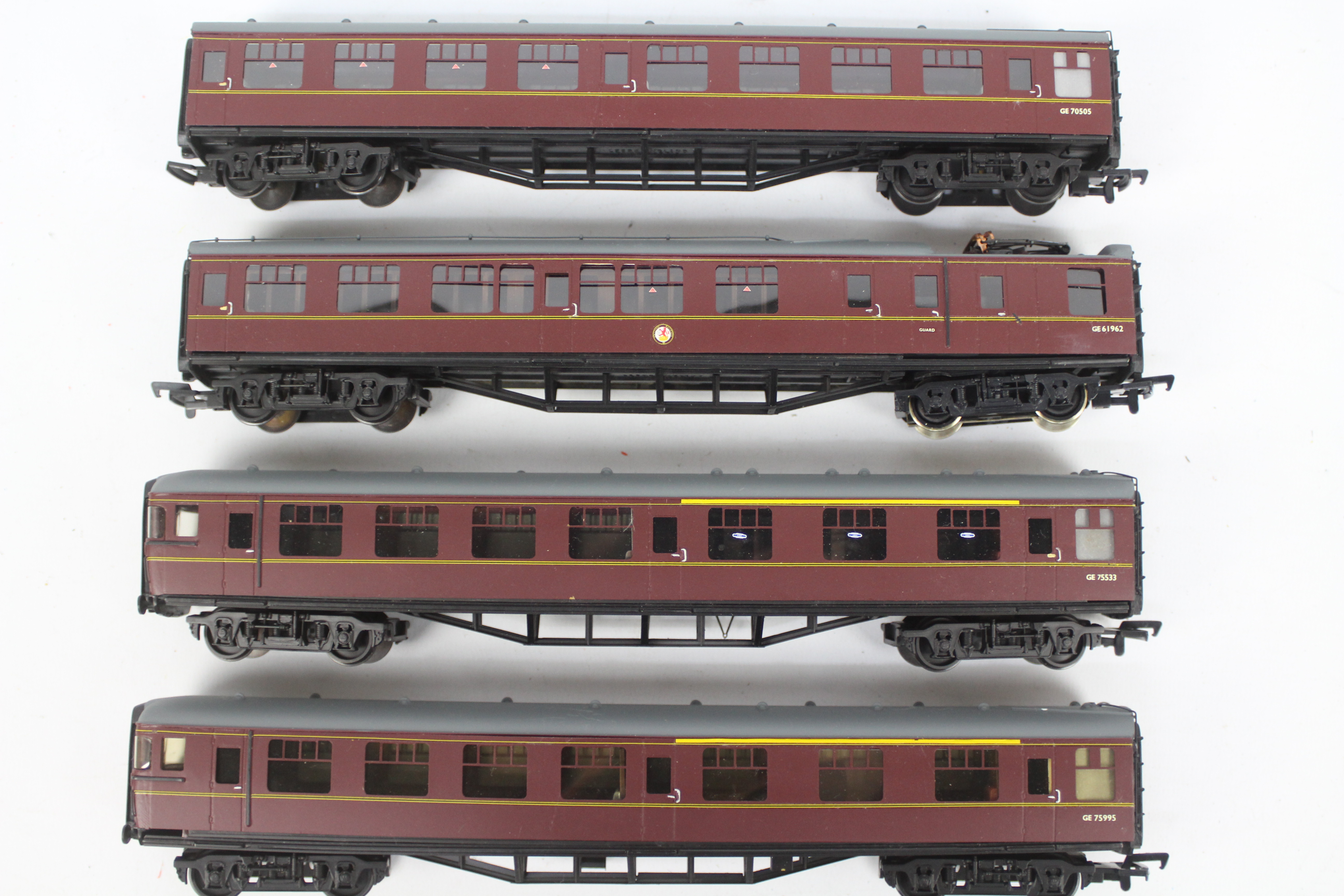 DC Kits - An unboxed OO gauge Class 309 EMU 4 car set.