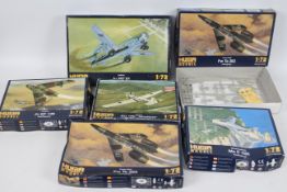 Huma - Six boxed 1:72 scale plastic military aircraft model kits.