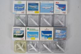 Herpa Wings - 8 x boxed Aircraft models in 1:500 scale including Boeing 737-500, Boeing 737 -300,