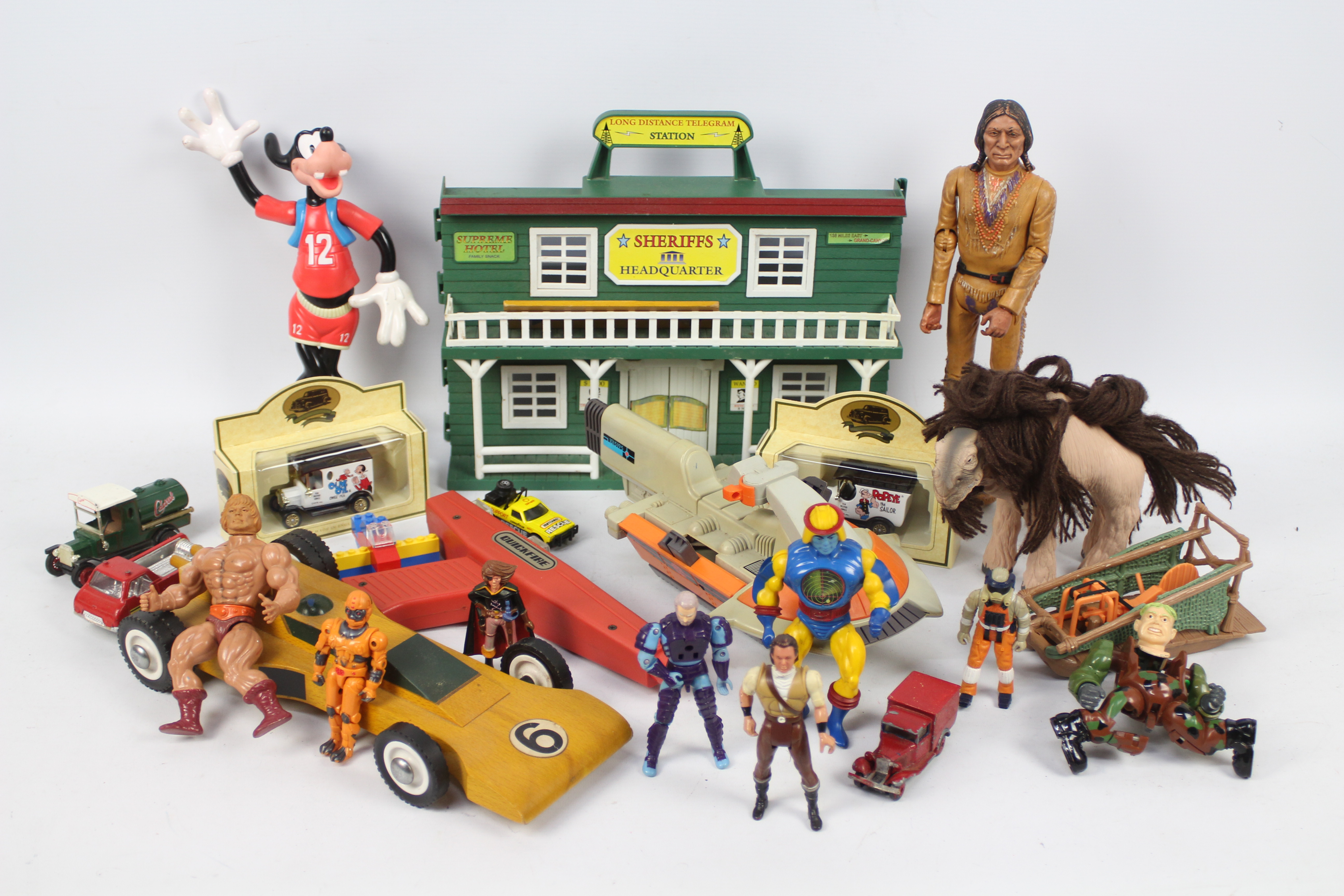 Marx - Mattel - LJN - Others - A collection of vintage toys and action figures.