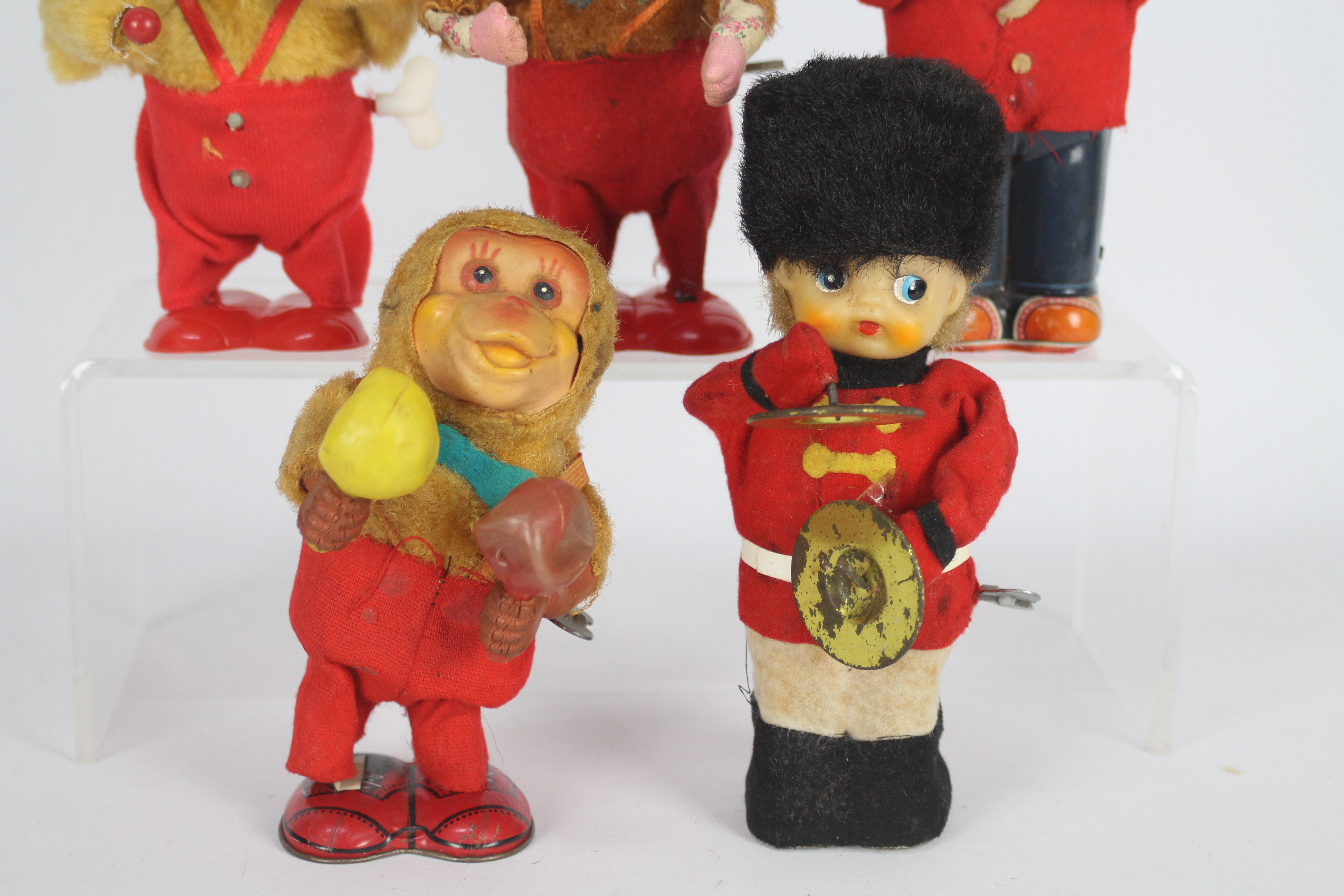 Namura,Others A collection five vintage Japanese / Hong Kong clockwork toys. - Image 5 of 12