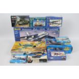 Revell - 10 x boxed model kits including Antonov An-124 in 1:144 scale,