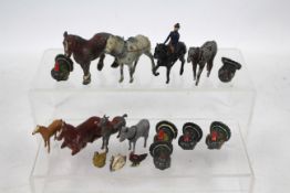 Britains - Cherilea - Taylor & Barrett - Others - A group of unboxed lead / white metal mainly farm