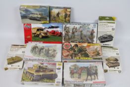 Airfix - Dragon - Heller - Vallejo - Others - A boxed collection of eight plastic military vehicles