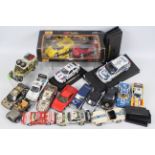 Bburago - Autoart - Maisto - Revell - 17 x unboxed cars in 1:24 and 1:18 scale including Ford Focus,