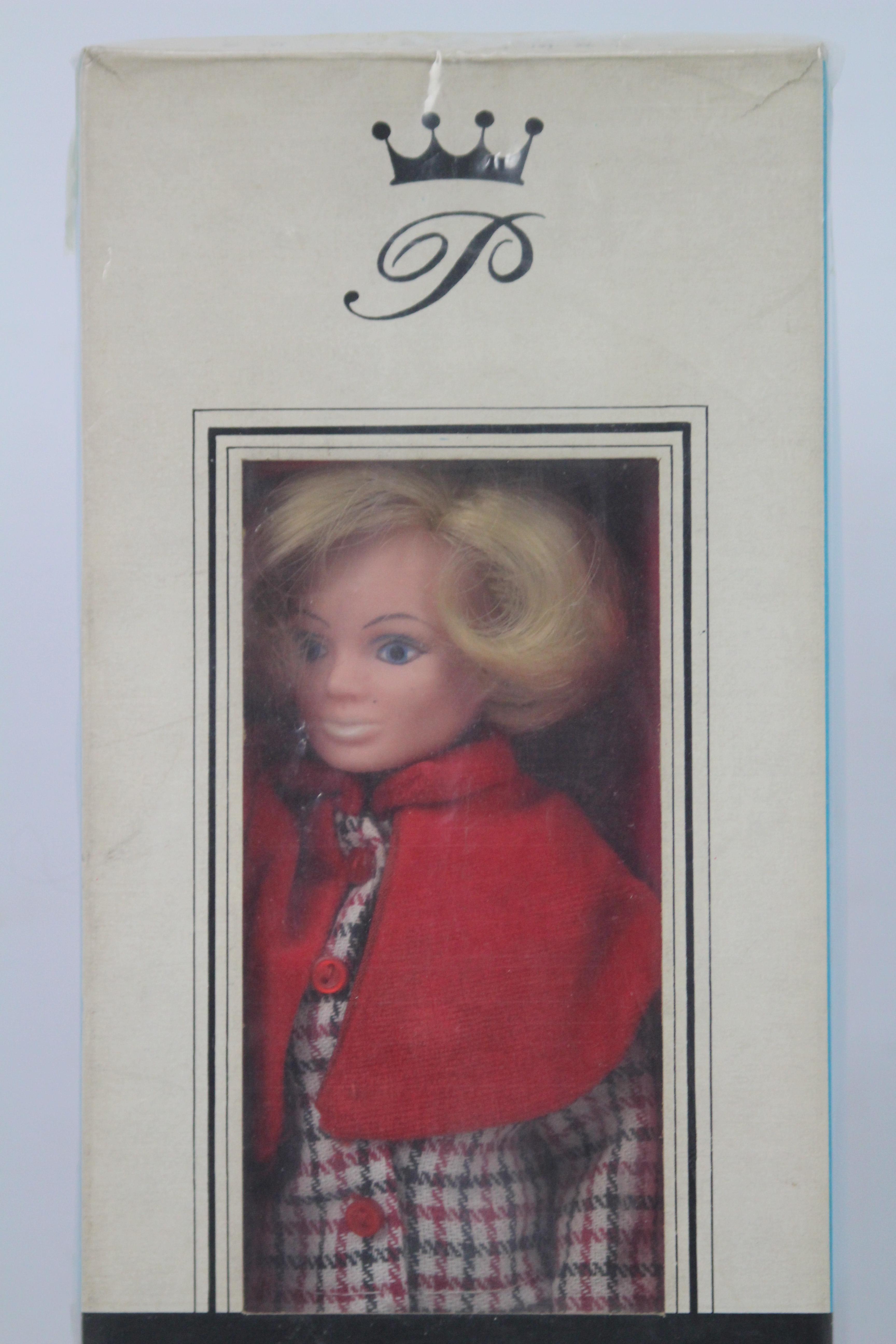 Lady Penelope - Fairylite - Thunderbirds - Empire. - Image 2 of 5