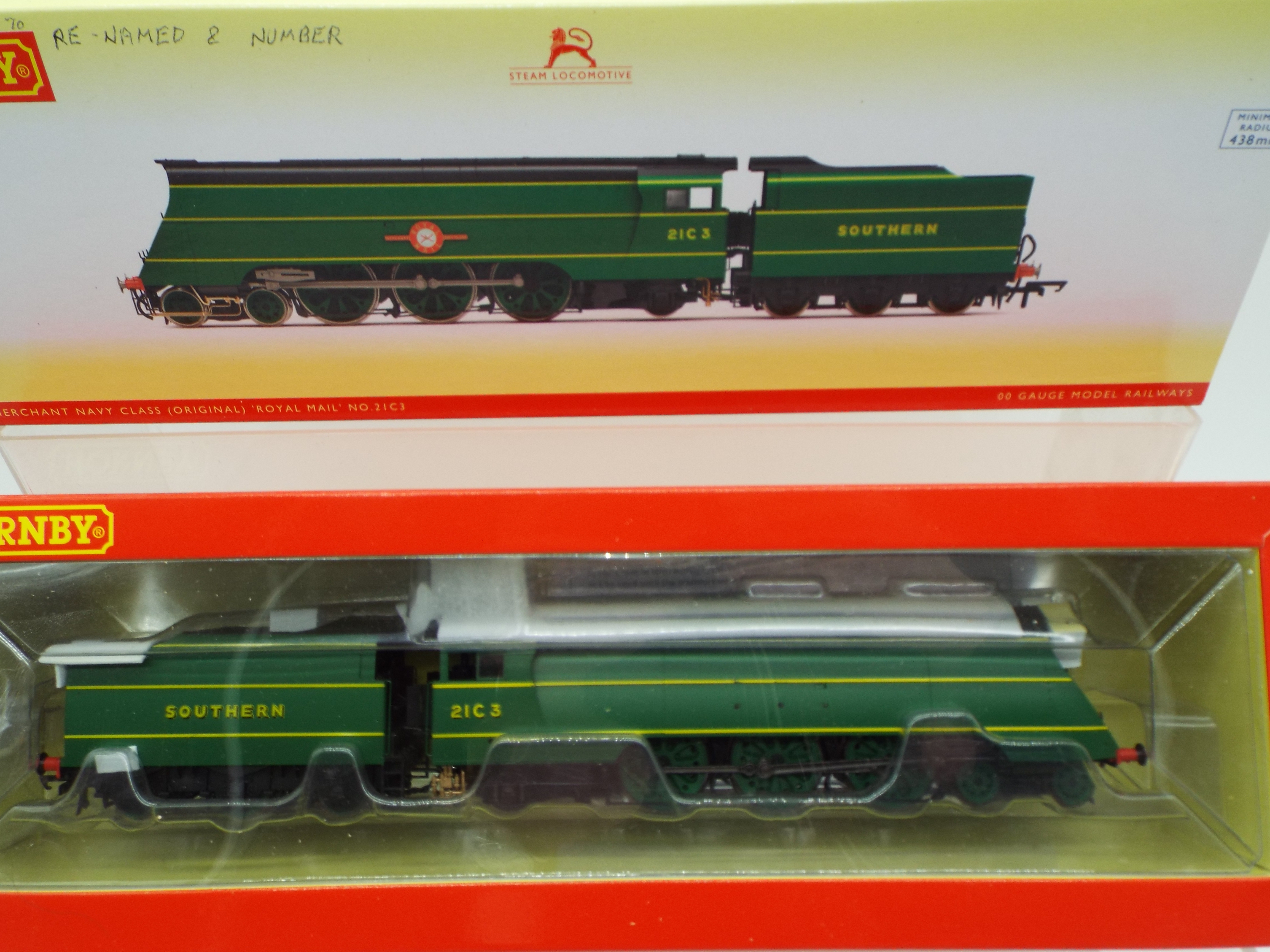 Hornby - an OO gauge DCC Ready model 4-6-2 locomotive and tender running no 21C3 'Channel Packet',