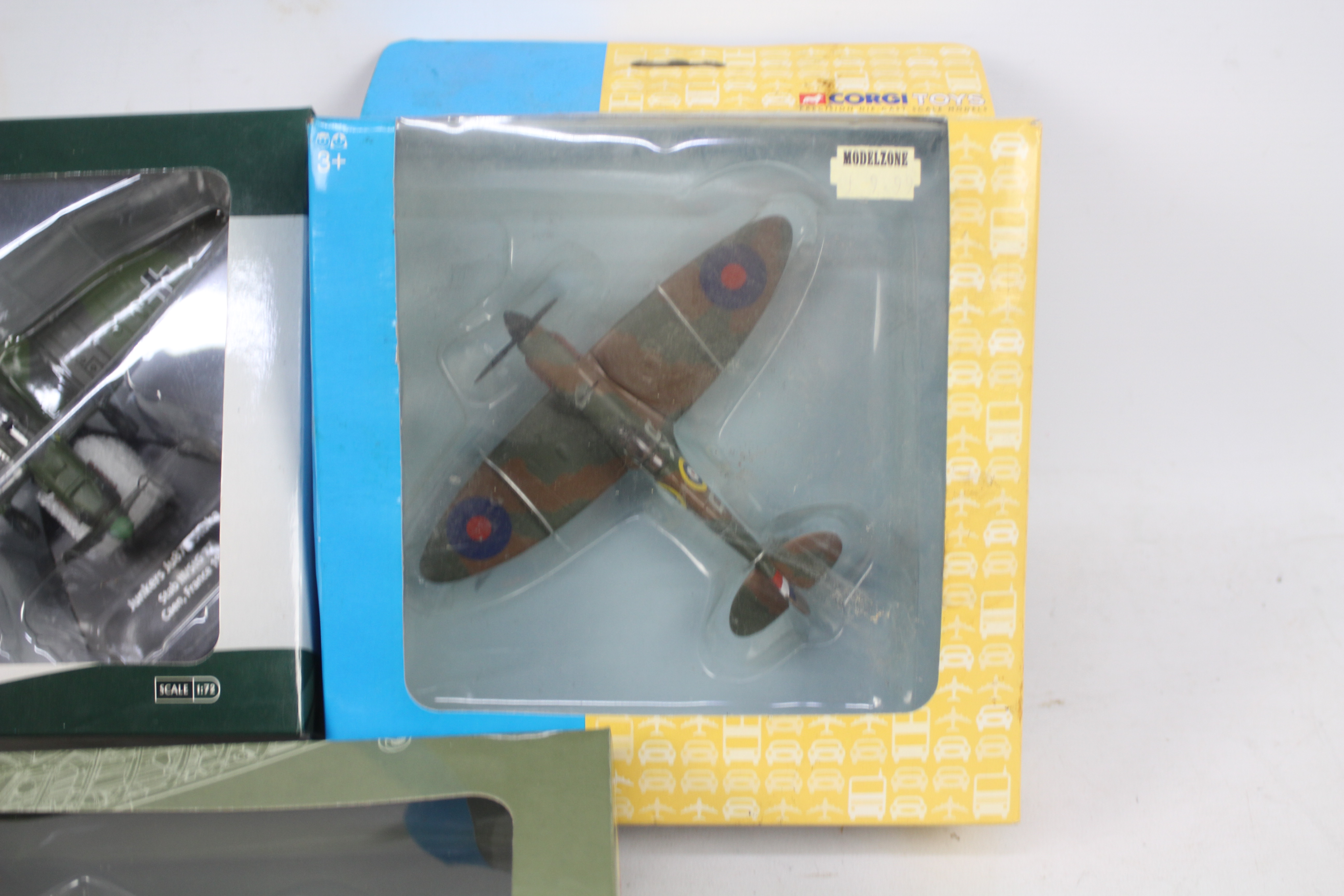 Corgi - Oxford Aviation - Four boxed 1:72 scale diecast model aircraft. - Image 4 of 4
