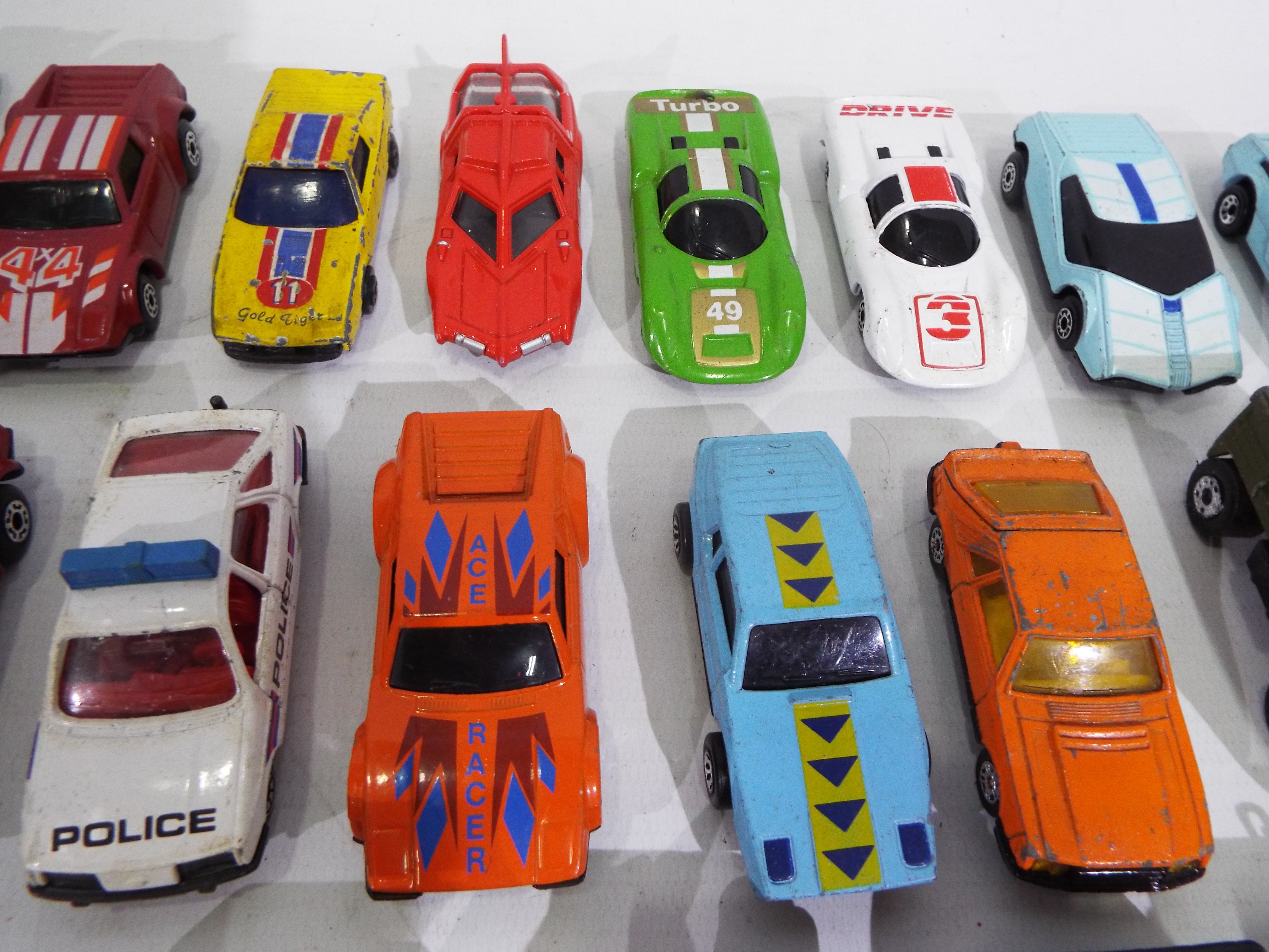 Corgi - Matchbox - Majorette - A collection of 80 plus vehicles including Ford Mustang Cobra, - Image 3 of 5