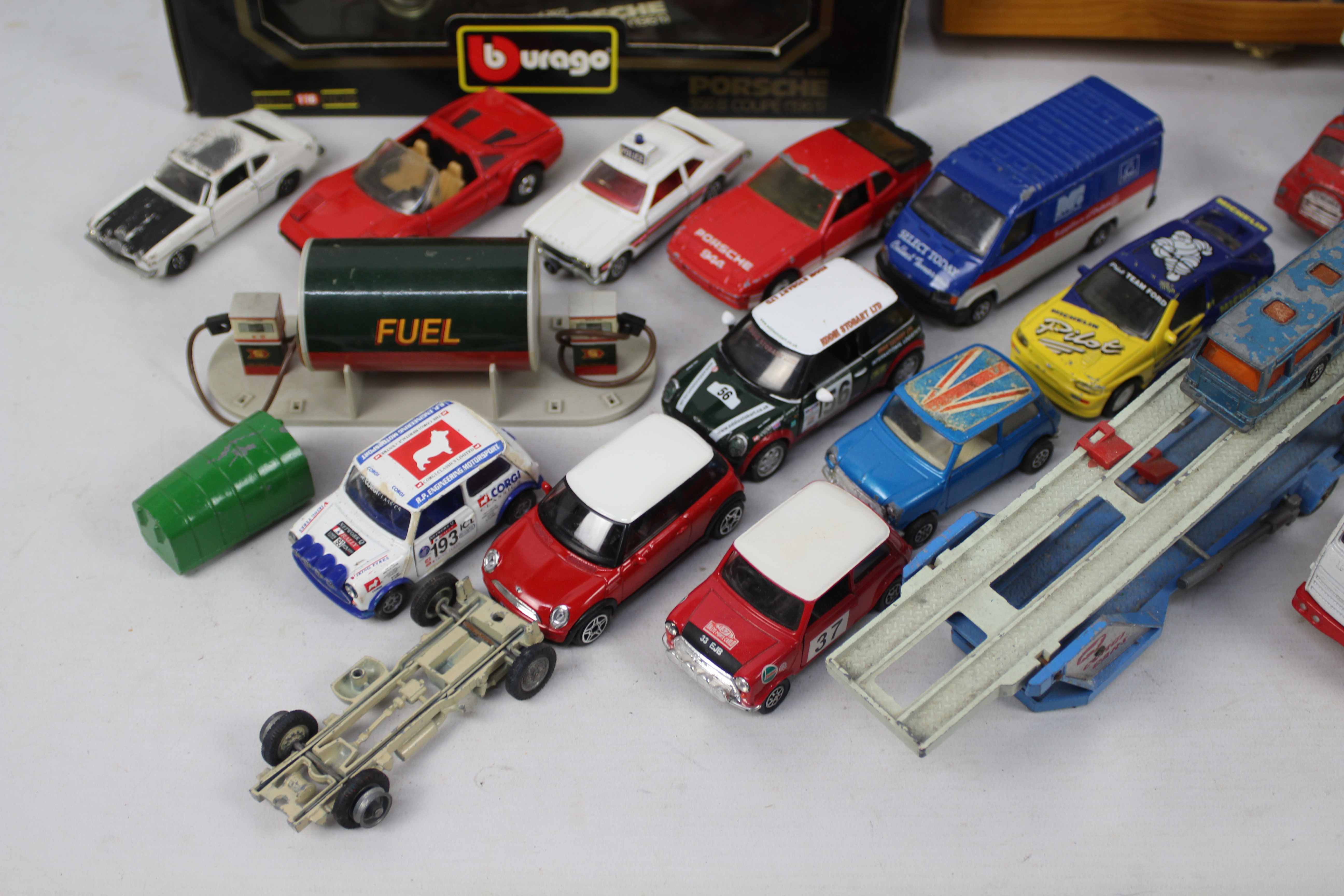 Corgi - Dinky - Bburago - A collection of 35 x vehicles including Bedford Car Transporter # 1101, - Image 2 of 5
