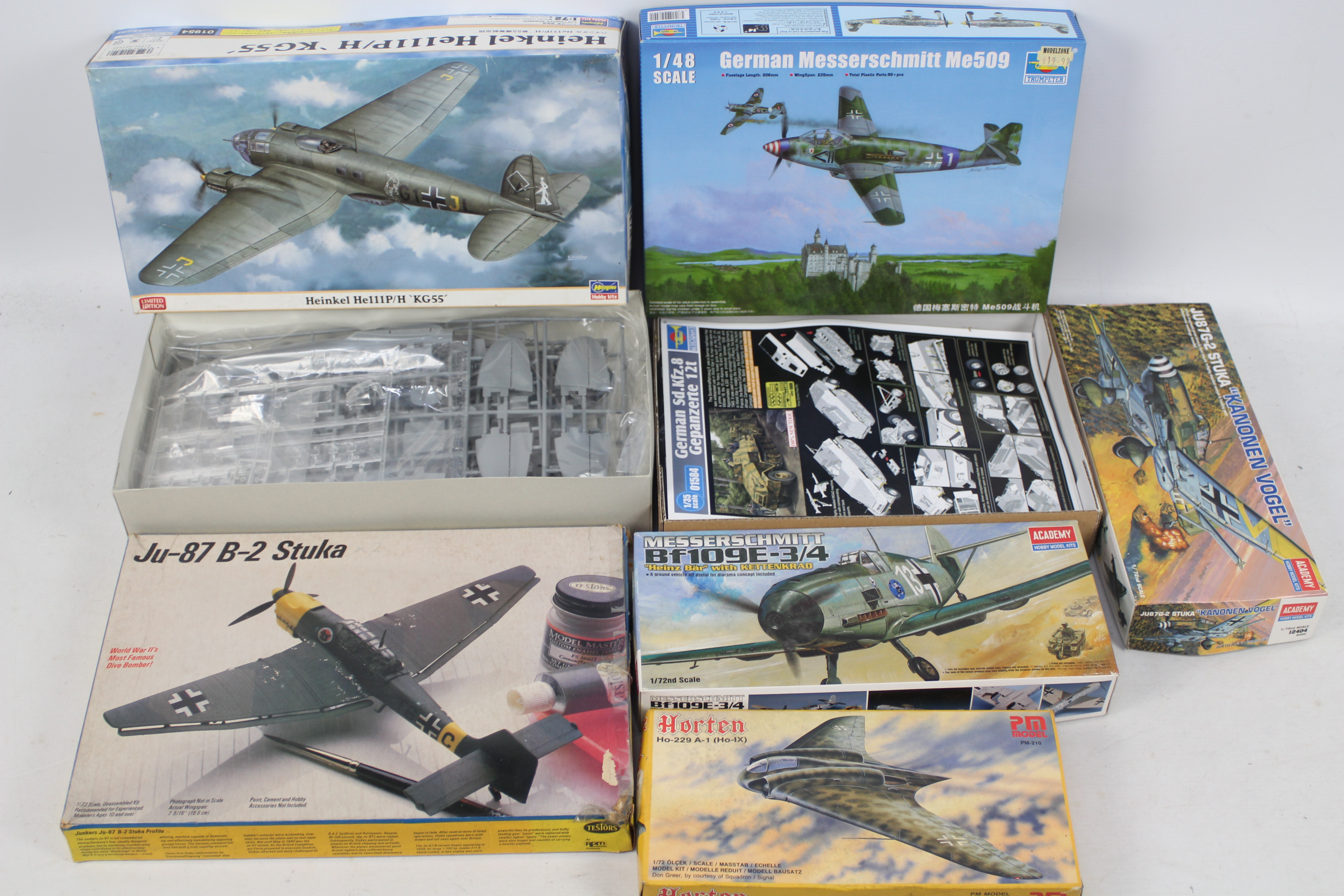 Hasegawa - Testors - Trumpeter - PM Models - ACademy - Six boxed German WW2 military aircraft