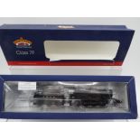 Bachmann - an OO gauge 21 DCC model 2-8-0 class 7F locomotive and tender running no 89 'S.D.J.R.