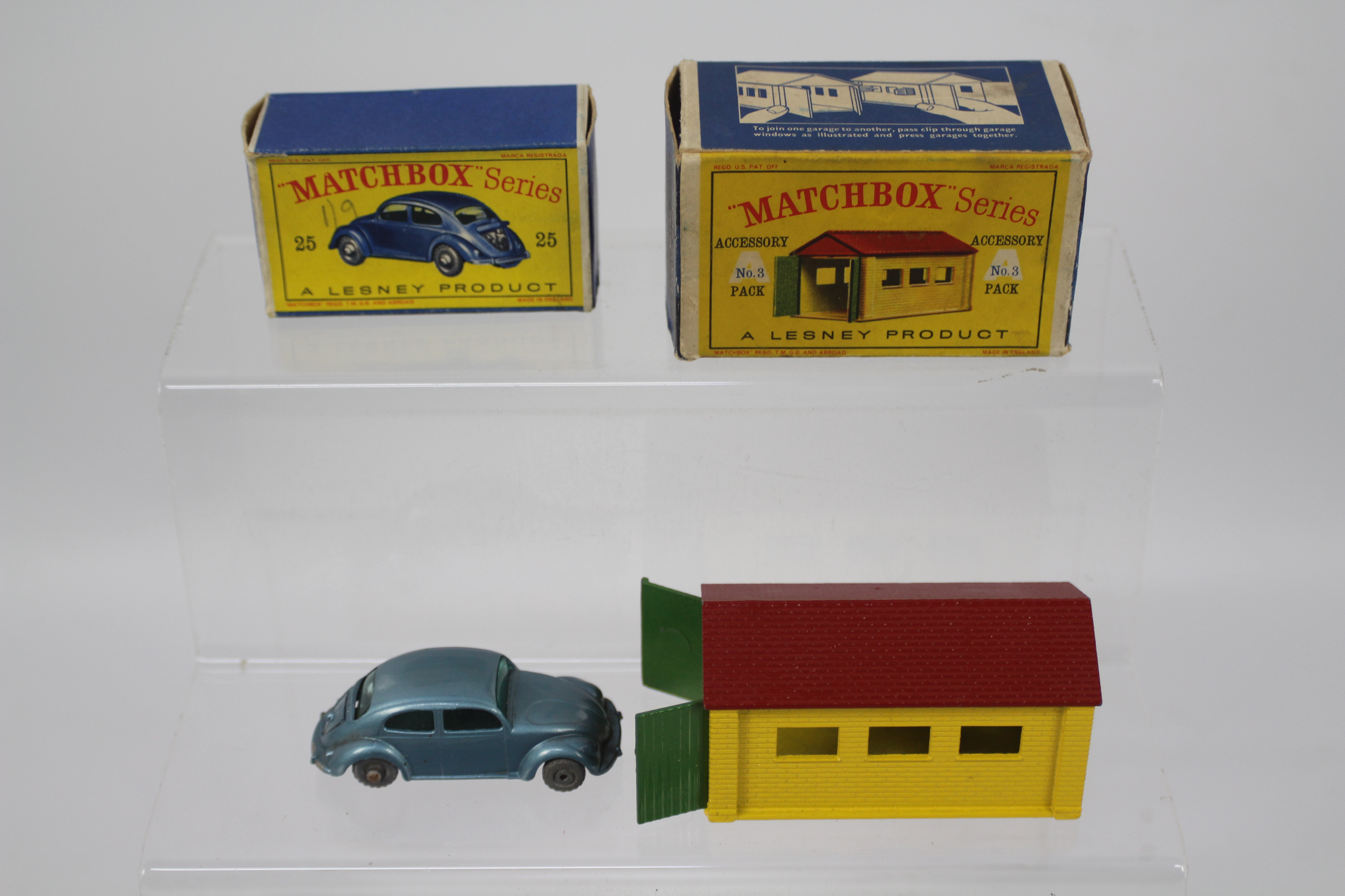 Matchbox - 3 x boxed models, Volkswagen Beetle 1200 with tinted windows # 25, - Image 2 of 4