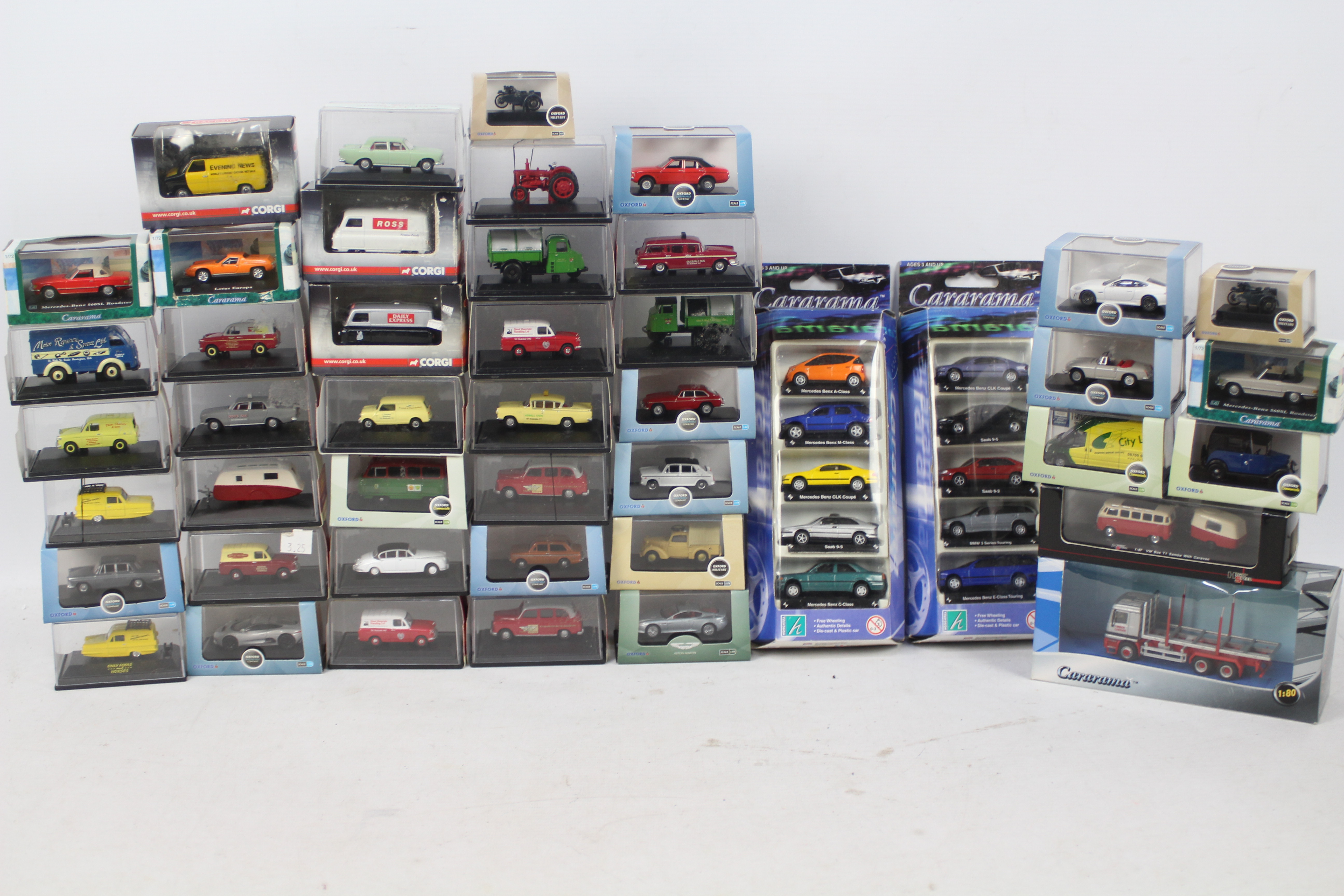 Oxford - Hornby - Cararama - 45 x boxed vehicles and sets in 1:76 scale including Vauxhall PA