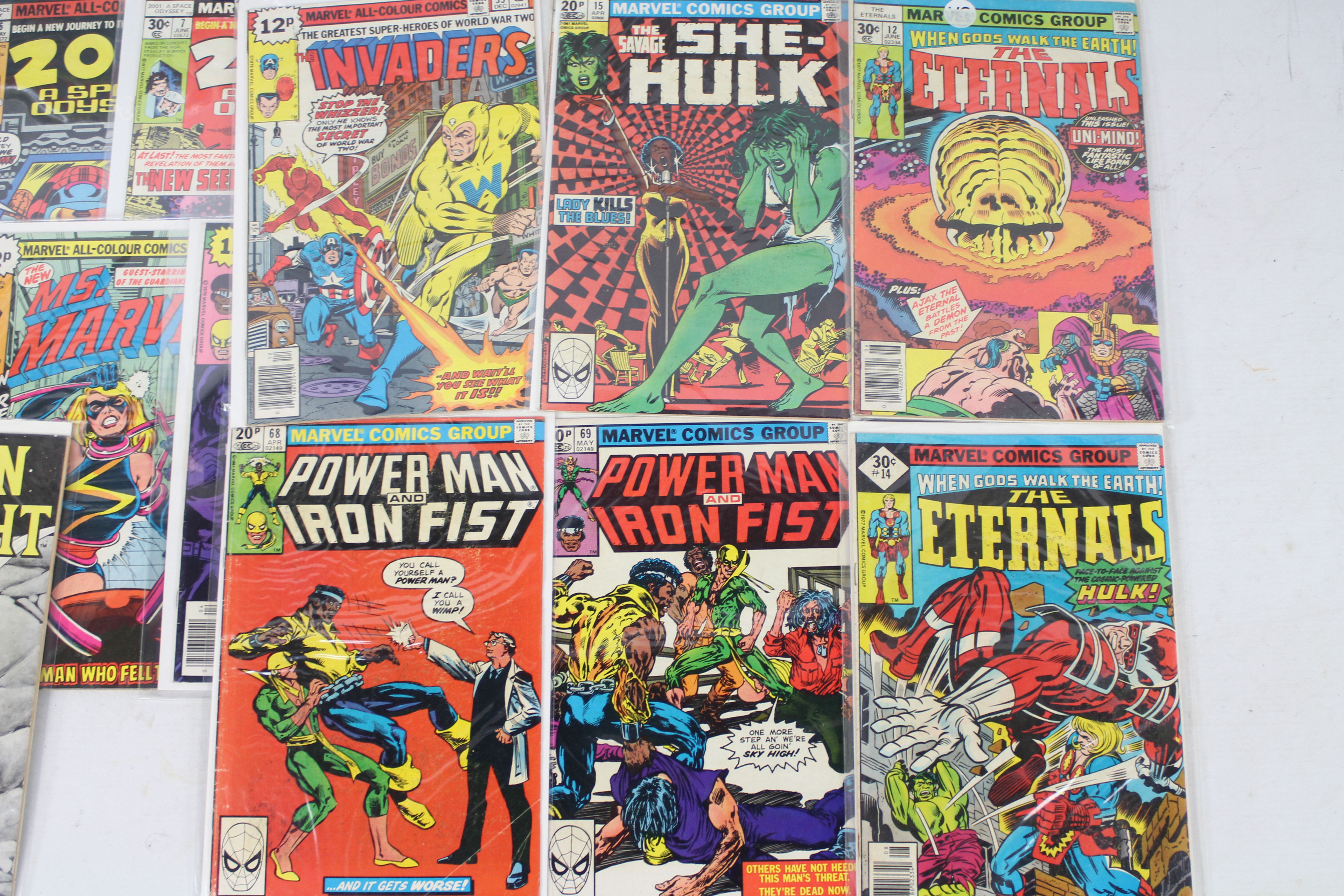 Marvel - A collection of 34 bronze and copper age comics. - Image 4 of 7