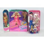Sindy - Hasbro - 3 x boxed models, Paradise Sindy,