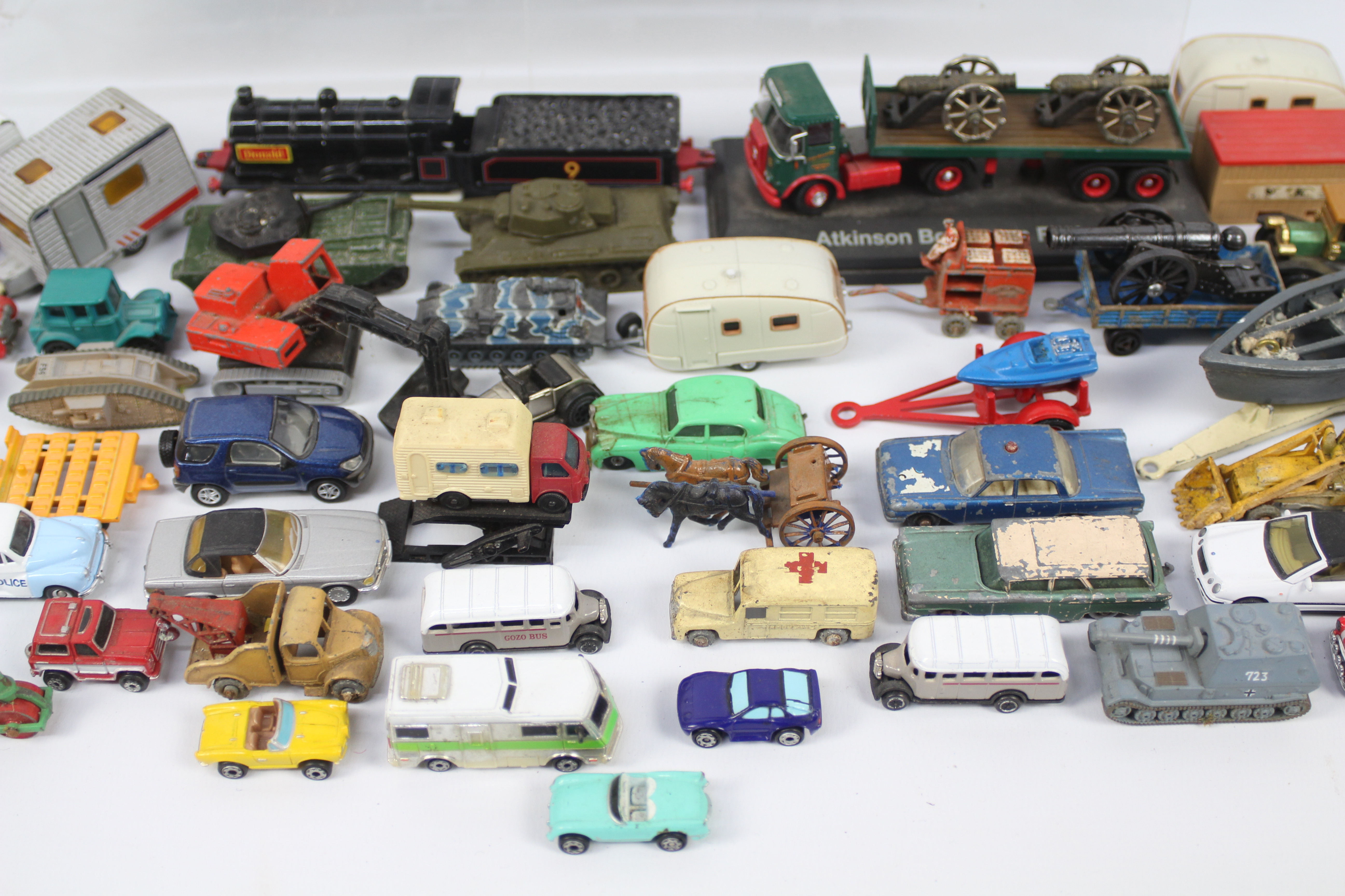 Cararama - Matchbox - Hongwell - A collection of 70 plus vehicles mostly in 1:76 scale including - Image 5 of 5