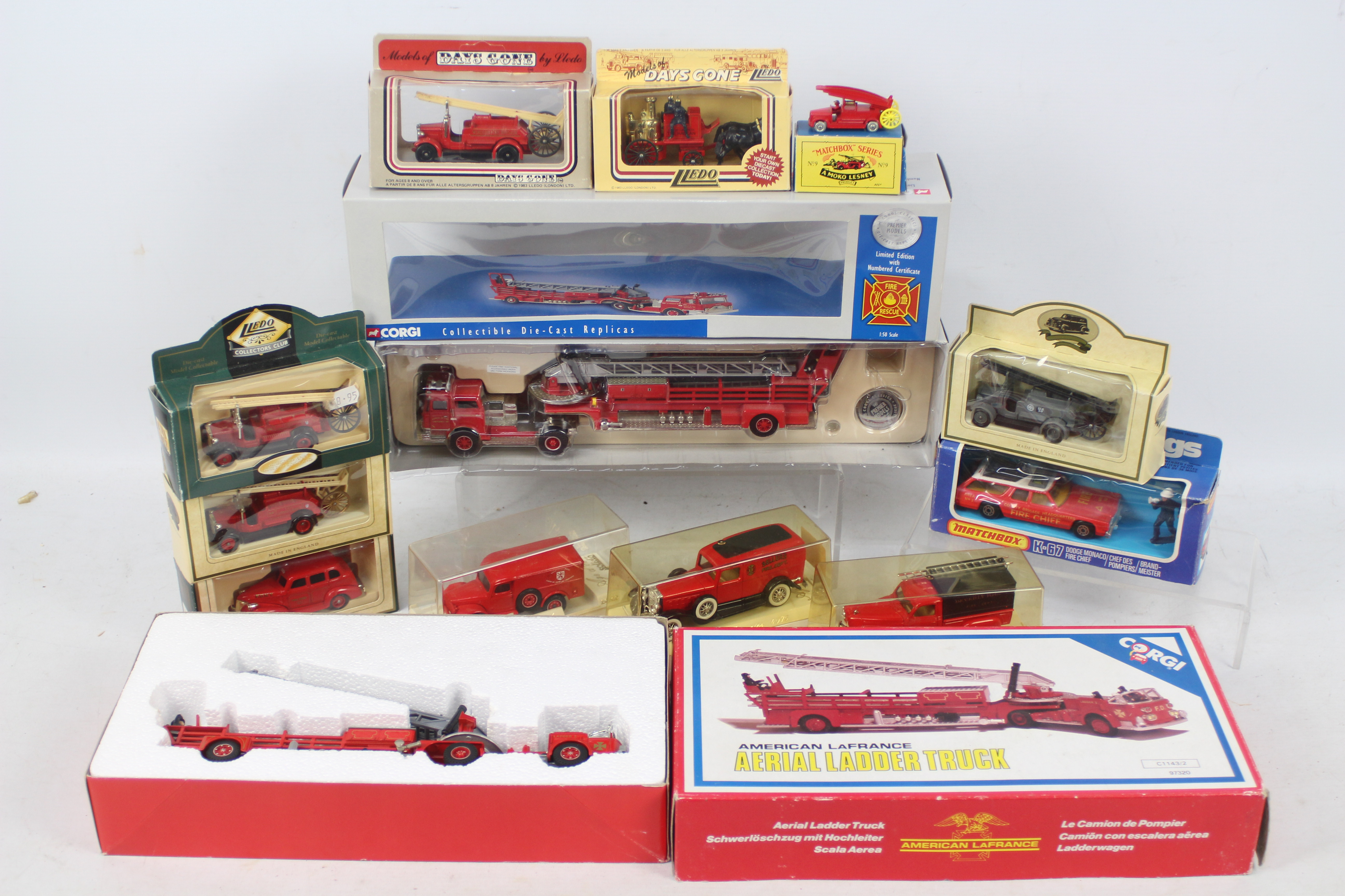 Corgi - Matchbox - Lledo - Solido - A collection of 13 x boxed Fire Engine models including limited