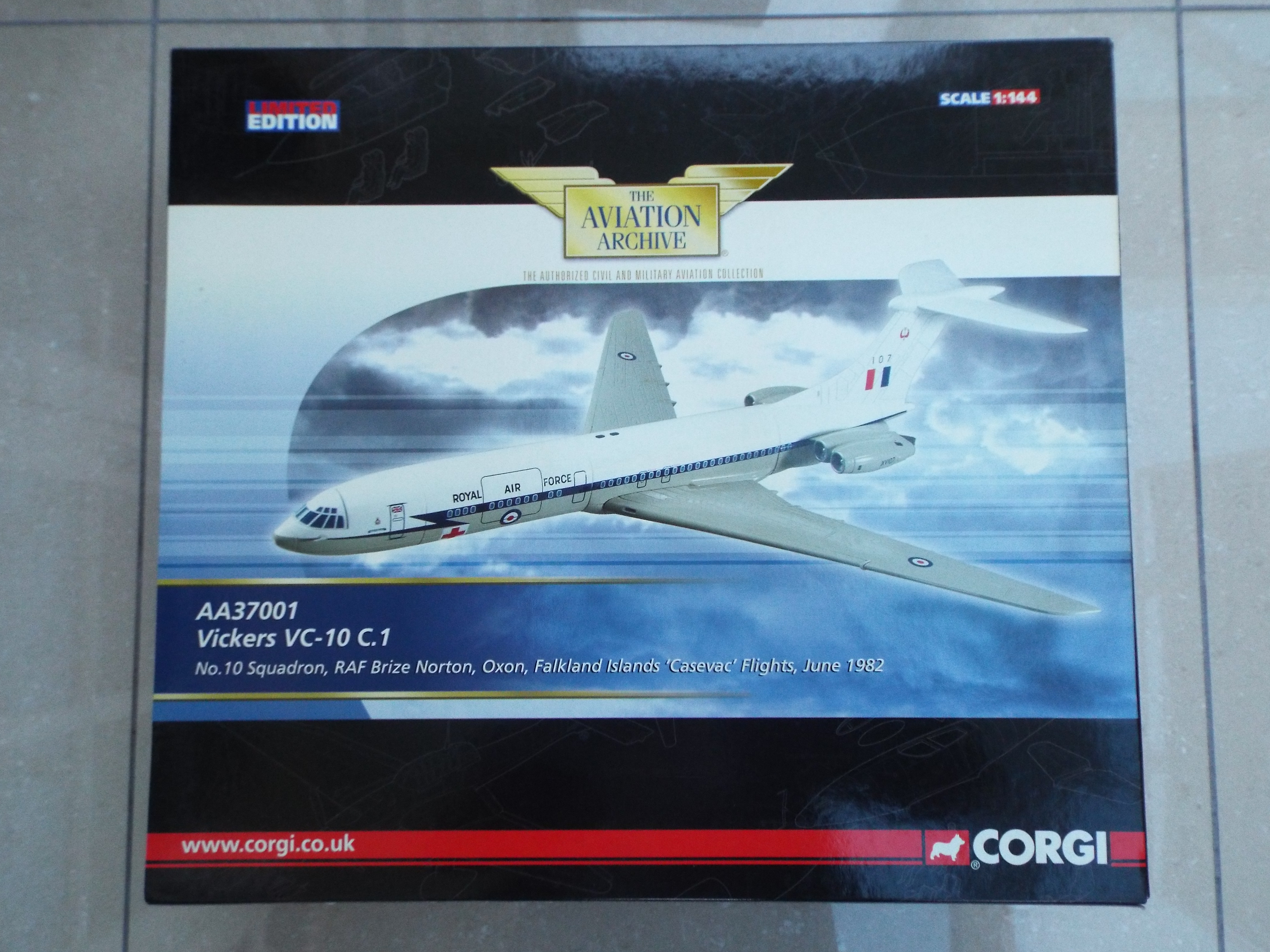 Corgi Aviation Archive - a diecast 1:144 scale model Vickers VC-10 C. - Image 2 of 2