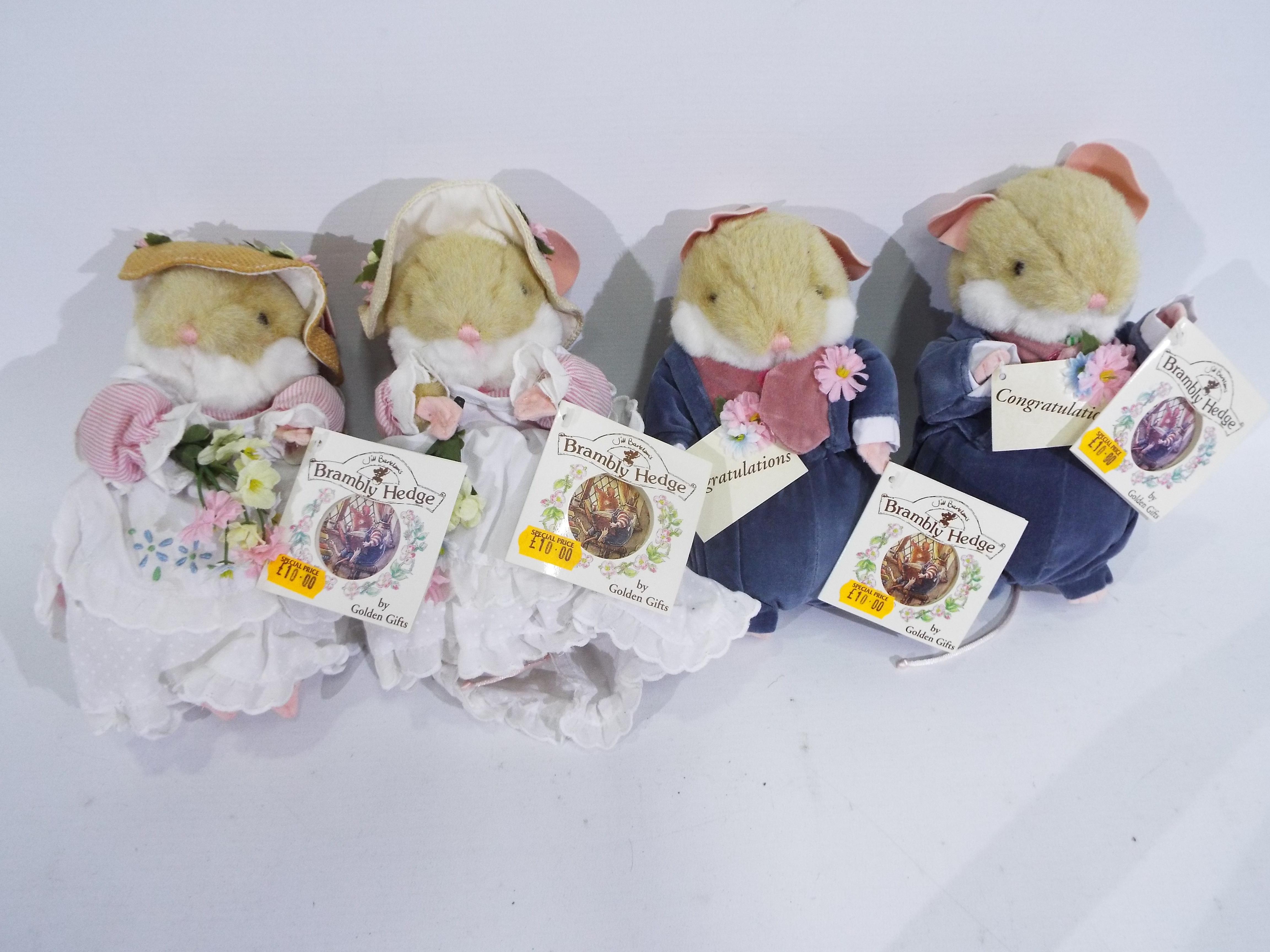 Golden Gifts - 4 x 1994 Brambly Hedge mice soft toys - Lot includes a soft toy mouse wearing a