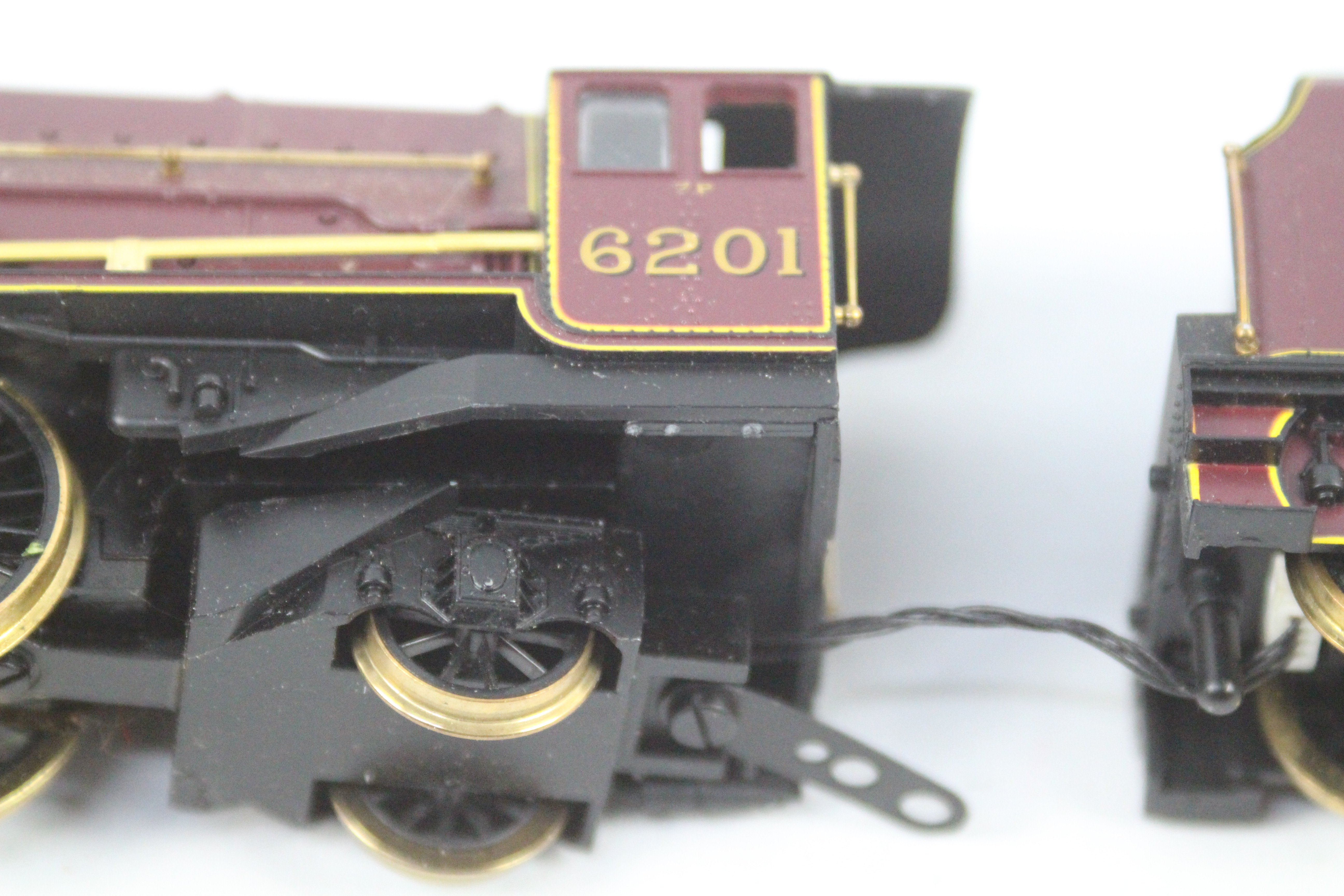 Hornby - an OO gauge model 4-6-2 locomotive and tender, DCC fitted, - Image 4 of 9