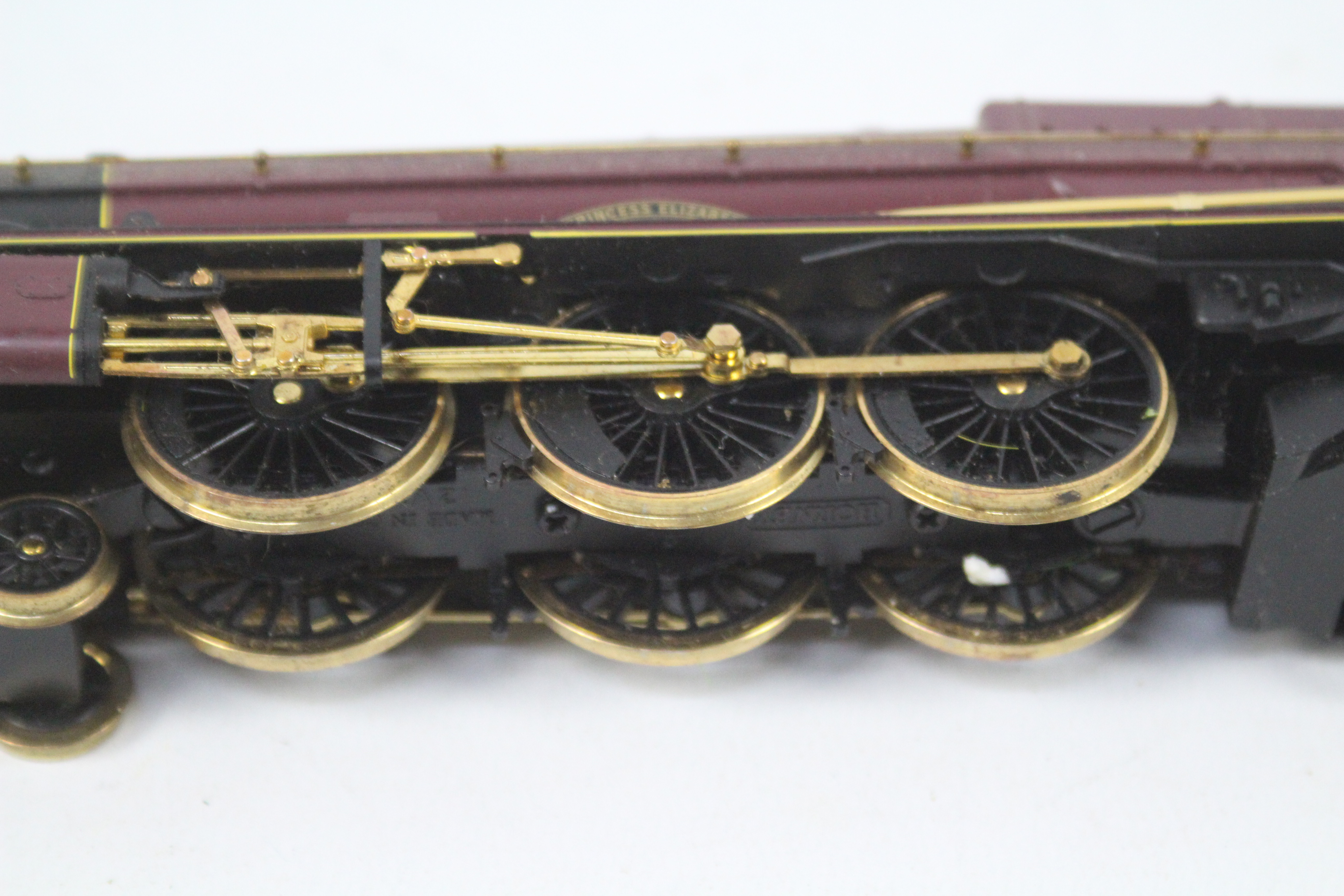 Hornby - an OO gauge model 4-6-2 locomotive and tender, DCC fitted, - Image 6 of 9