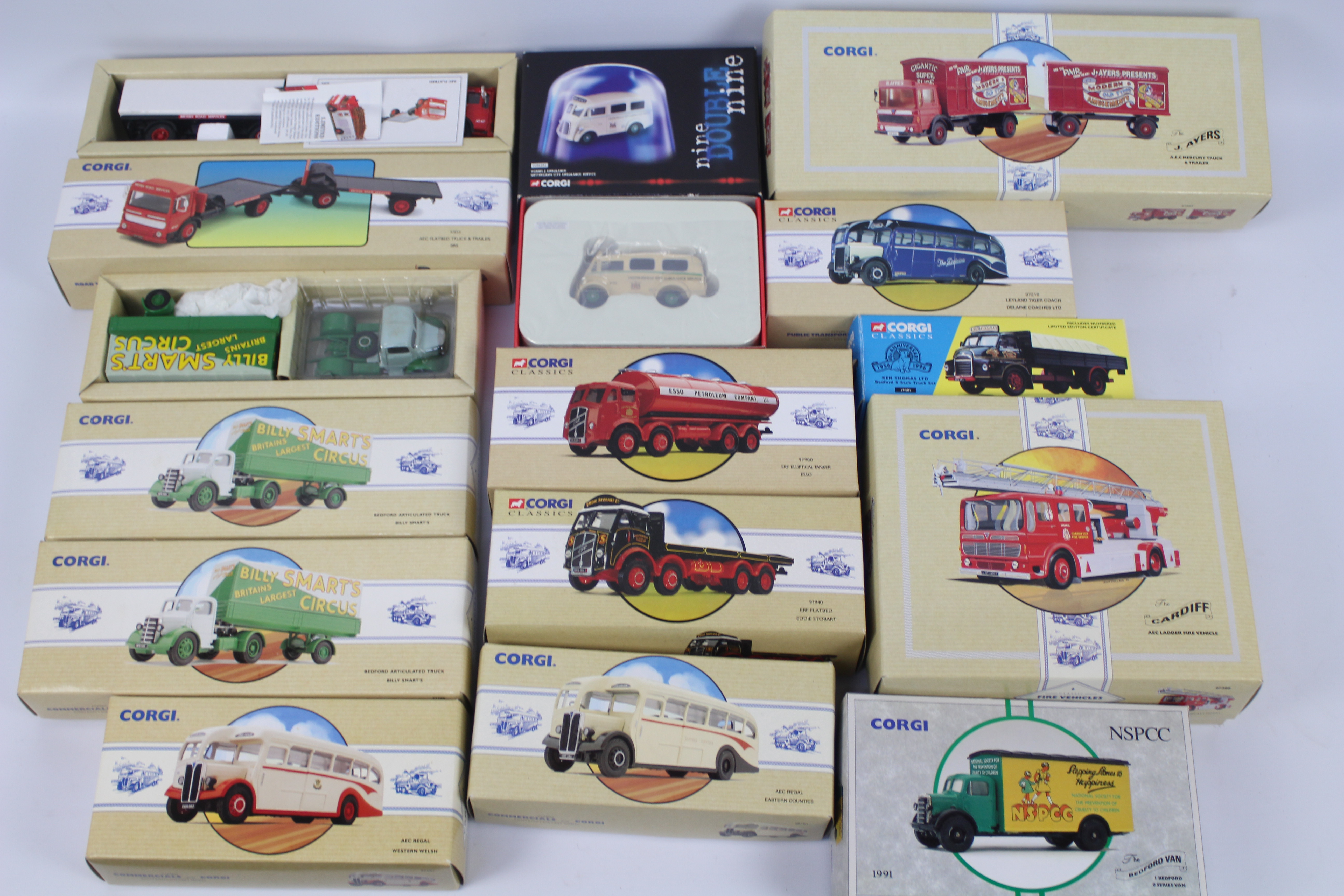 Corgi - 13 boxed diecast model vehicles from various Corgi ranges.