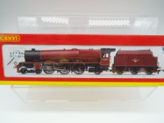 Hornby Super Detail - an OO gauge model 4-6-2 locomotive and tender,