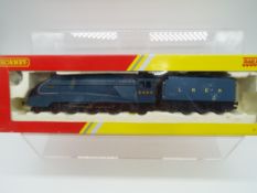 Hornby - an OO gauge model 4-6-2 locomotive and tender, label on box indicates DCC fitted,