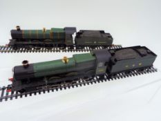 Hornby - two OO gauge model 4-6-0 locomotives and tenders running nos 4935 'Ketley Hall' and 4953